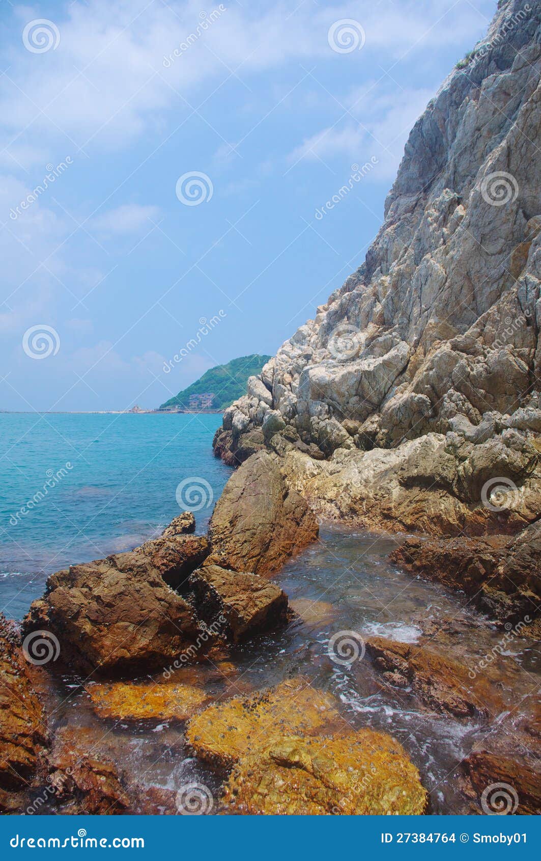 cliff of hongkong seaside