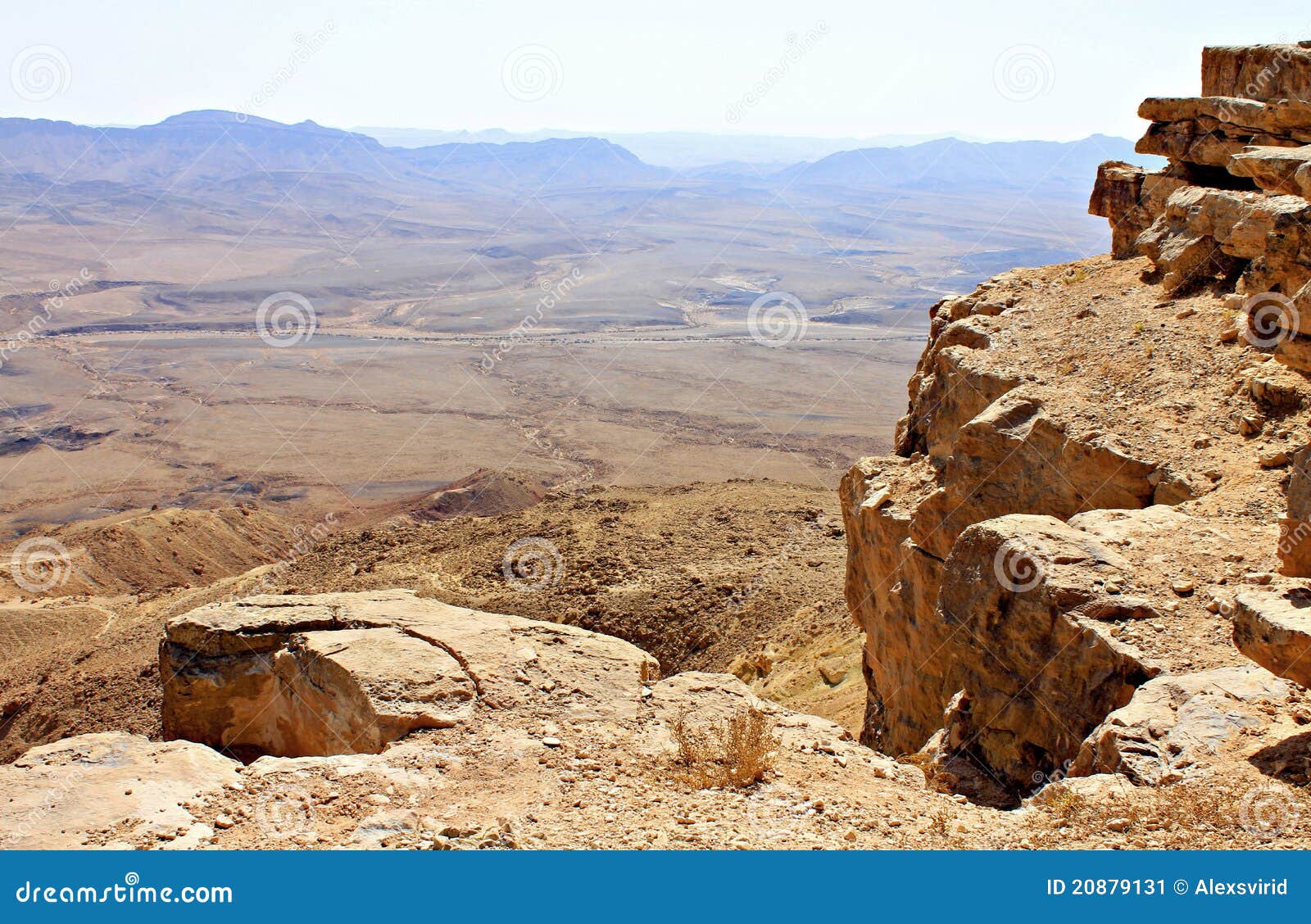 cliff over the ramon crater