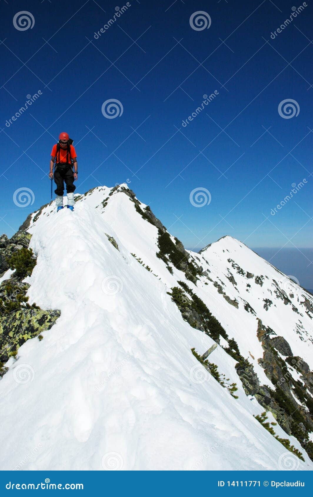 Climbing zone stock image. Image of explore, altitude 14111771