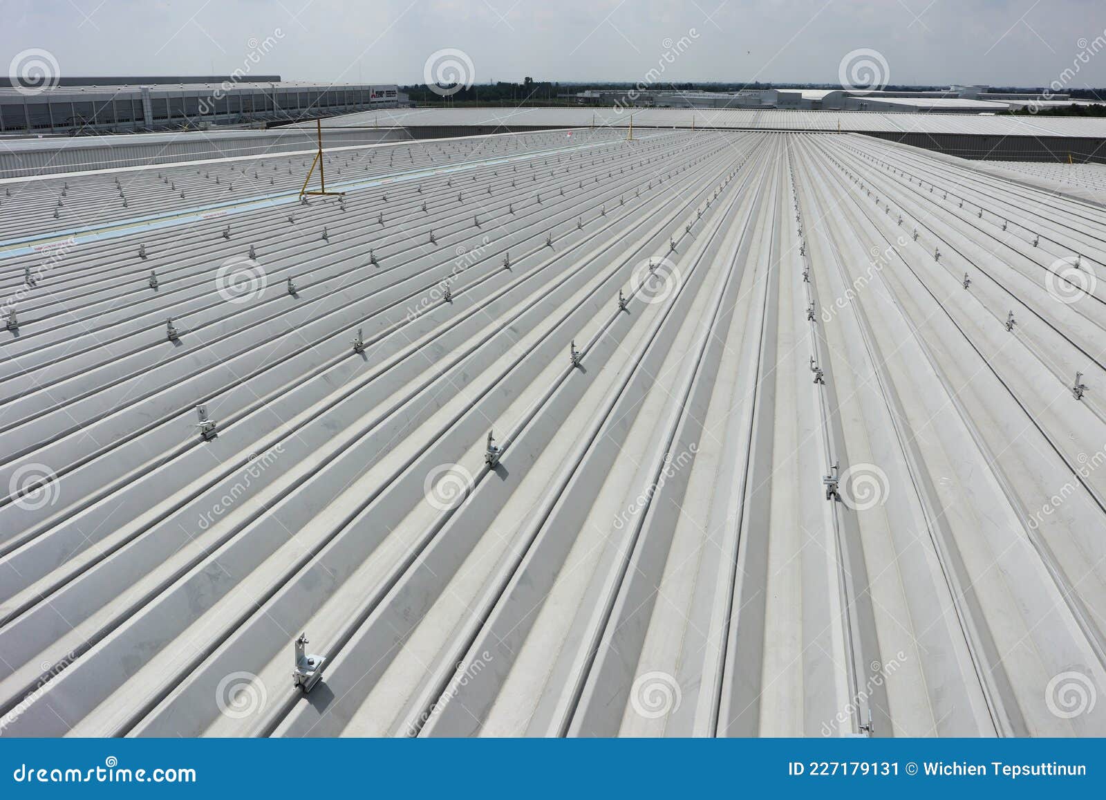 Clip Locks Installed on Metal Sheet Roof for Solar PV Panel