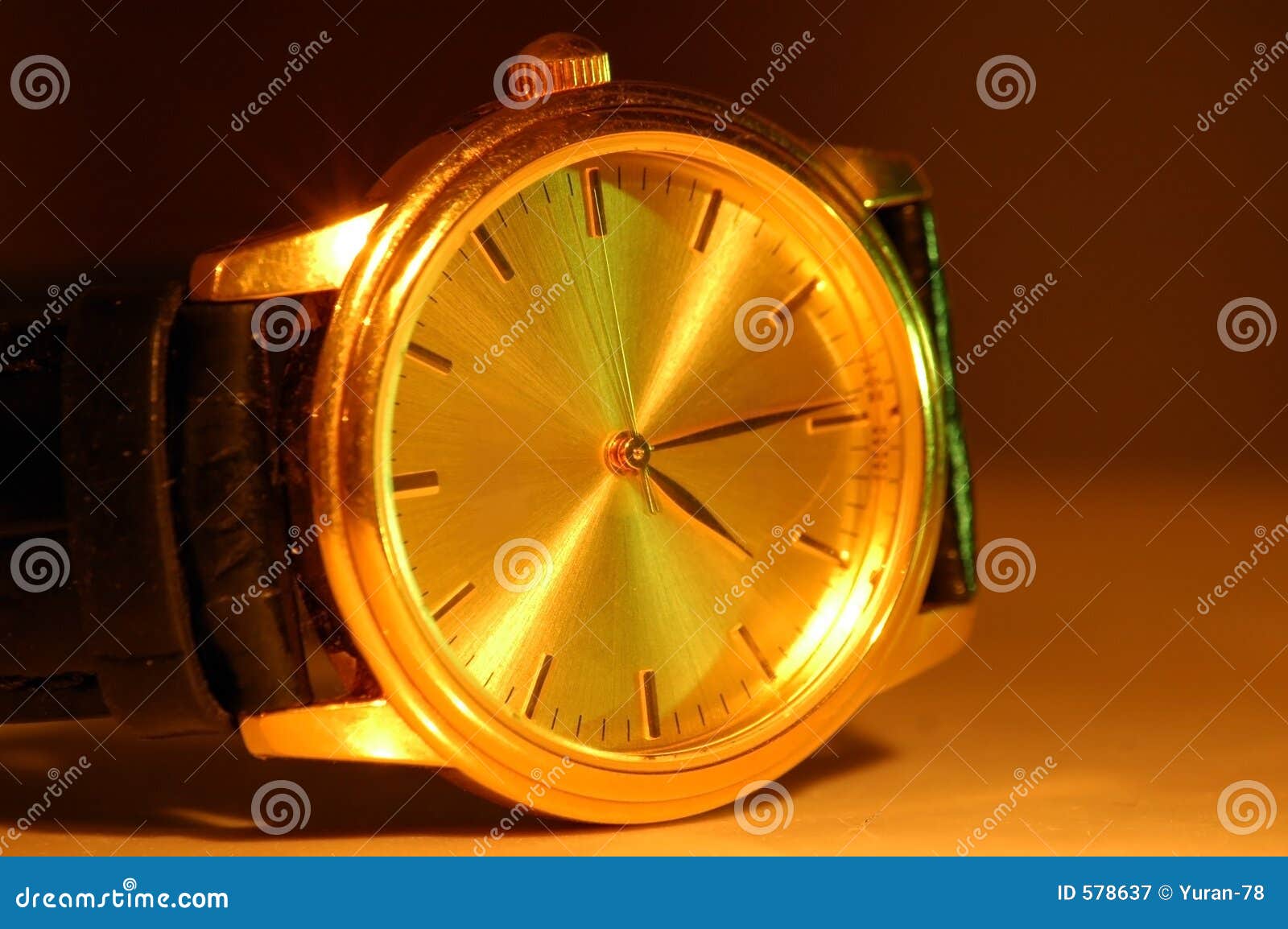 Clock RoyaltyFree Stock Photo 578637