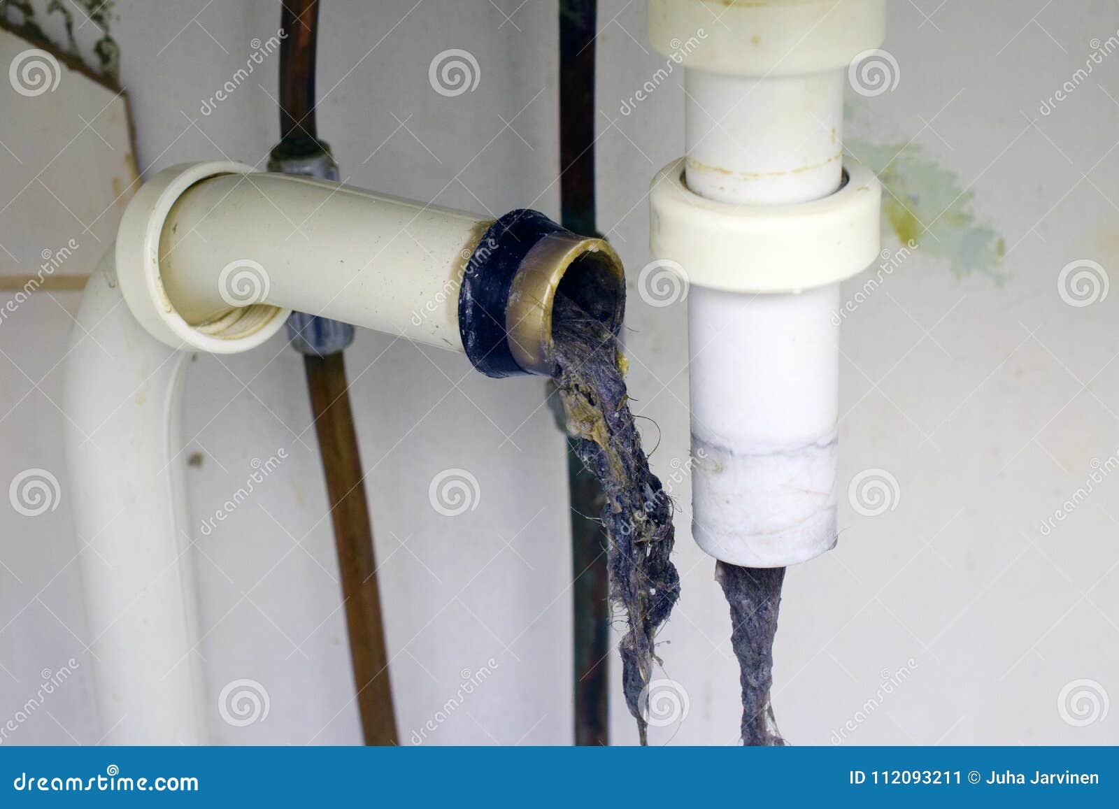 bathroom sink pipes clogged