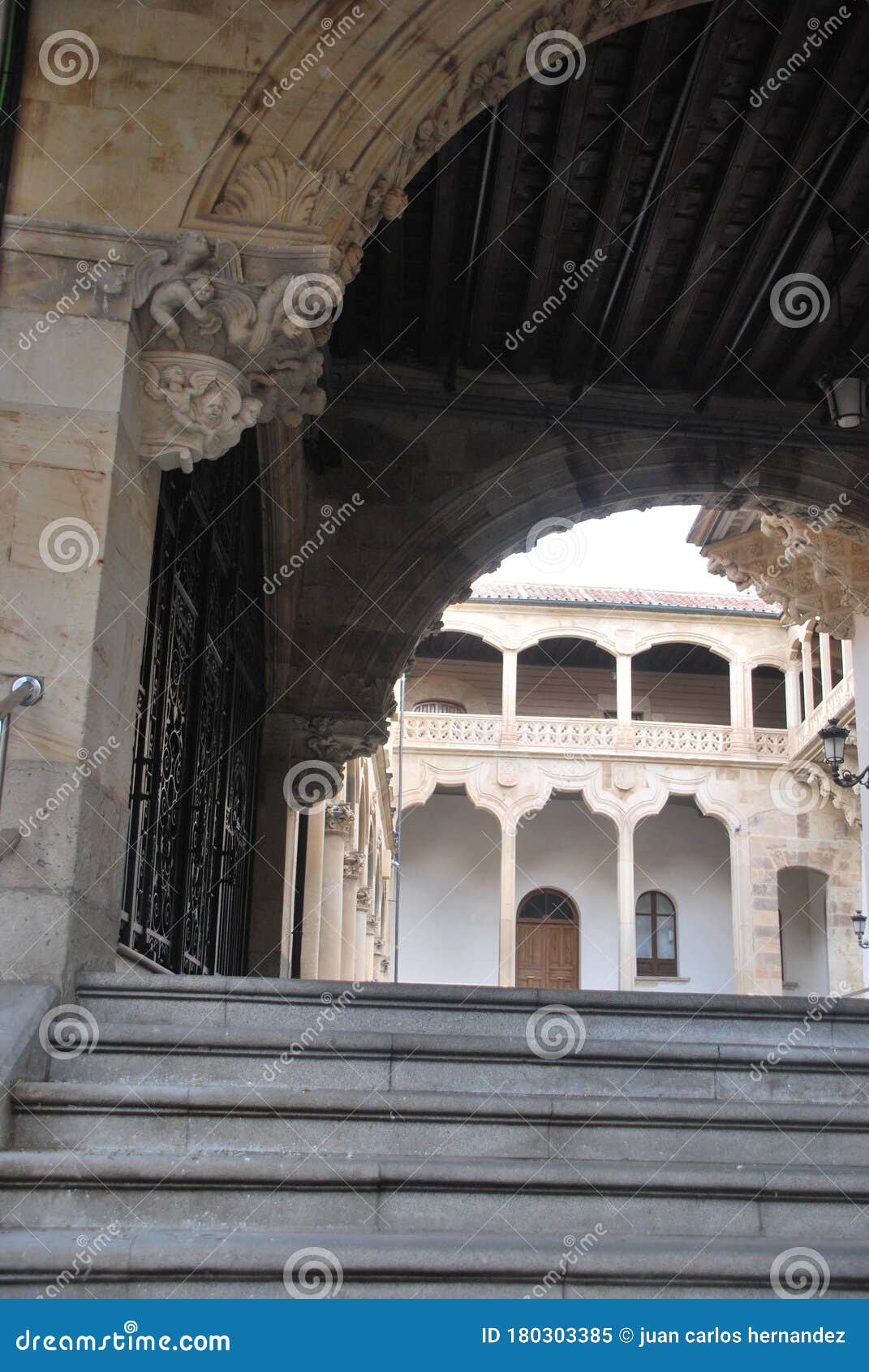 Cloister or Courtyard of the Palacio De La Salina, Salamanca Spain ...