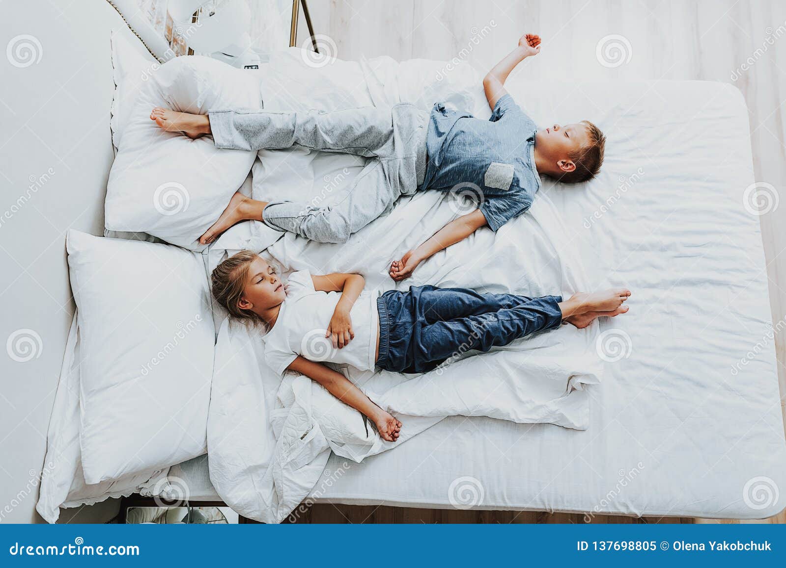 Little Sisterxxxvideo - Brother and Sister Sleeping on Bed after Playing Stock Image - Image of  bedroom, portrait: 137698805