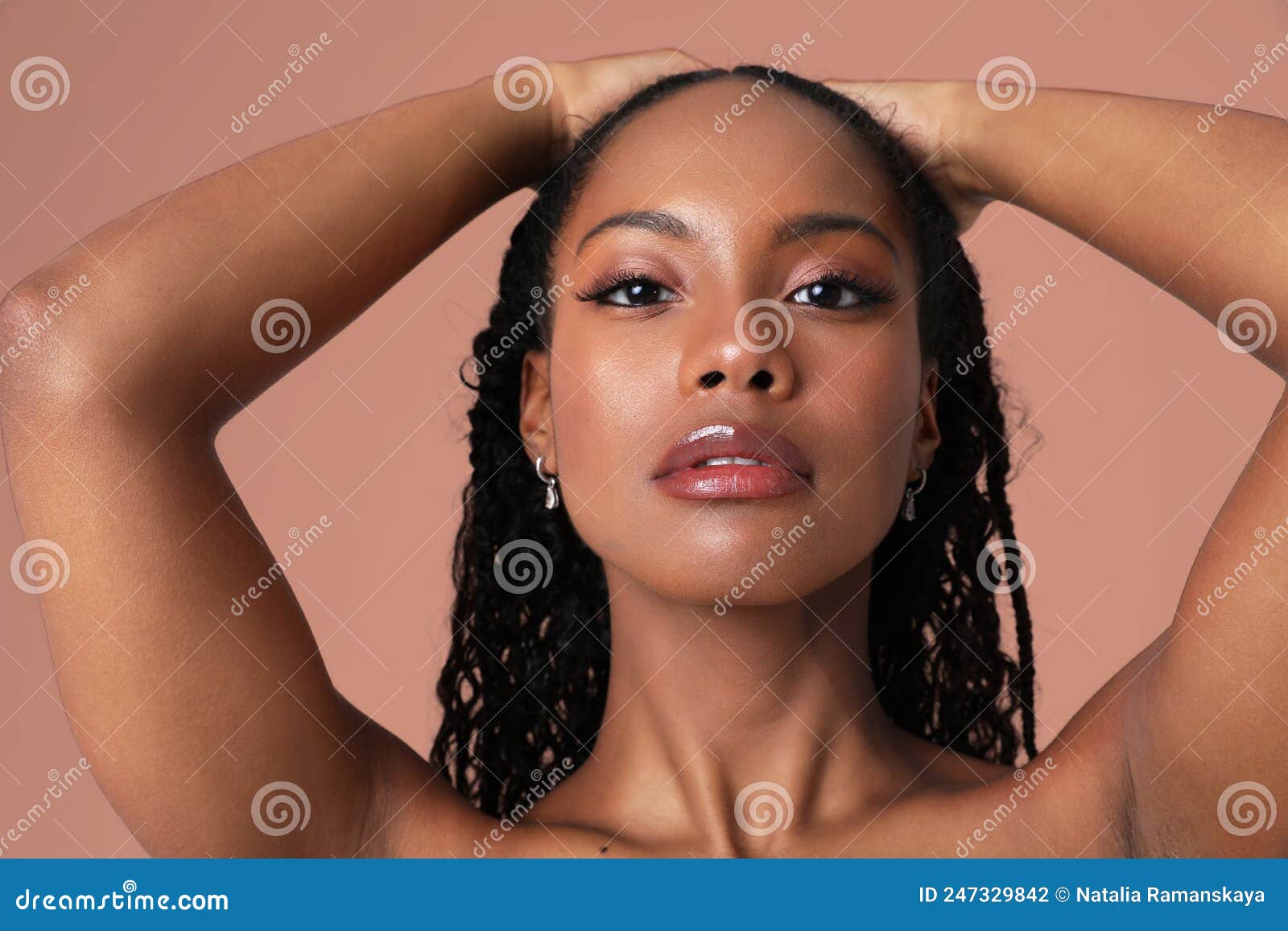 Close-up, headshot portrait of a model Laura Carrington as she poses...  News Photo - Getty Images