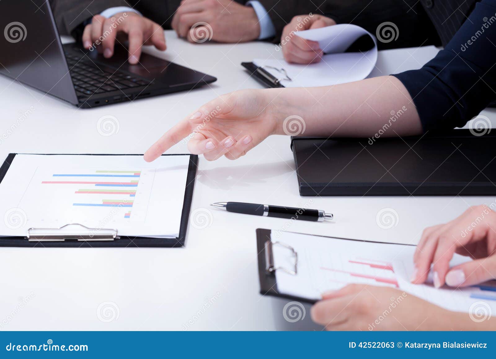 Close-up of Analyzing Bar Chart Stock Image - Image of chart ...