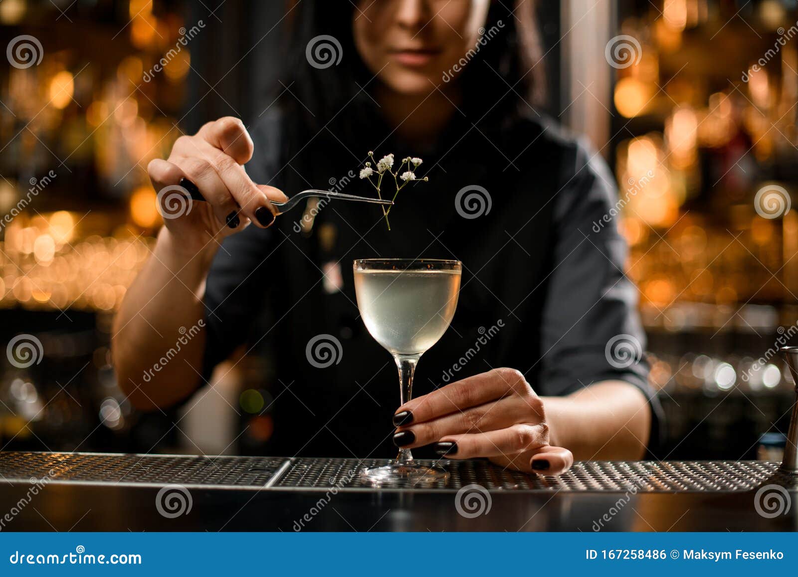 Brunette Woman Barman Carefully Pours Cocktail from Steel Shaker into Glass  Using Sieve. Stock Image - Image of hands, liqueur: 176636025