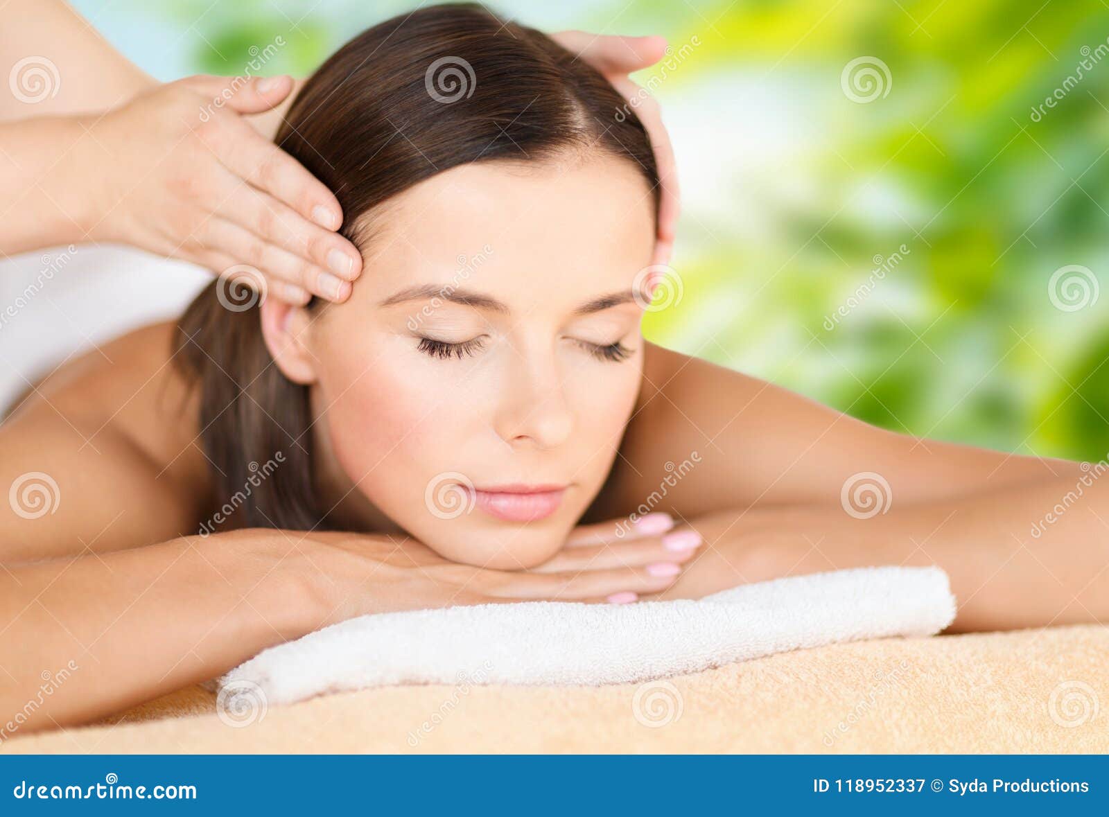 Close Up Of Beautiful Woman Having Head Massage Stock Image Image Of Pretty Facial 118952337