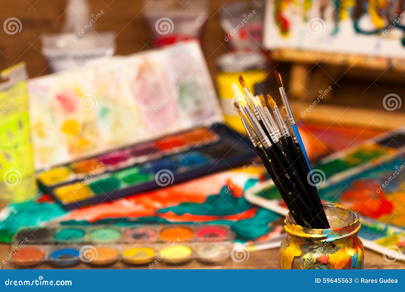 Painting Supplies Stock Illustrations – 6,713 Painting Supplies Stock  Illustrations, Vectors & Clipart - Dreamstime