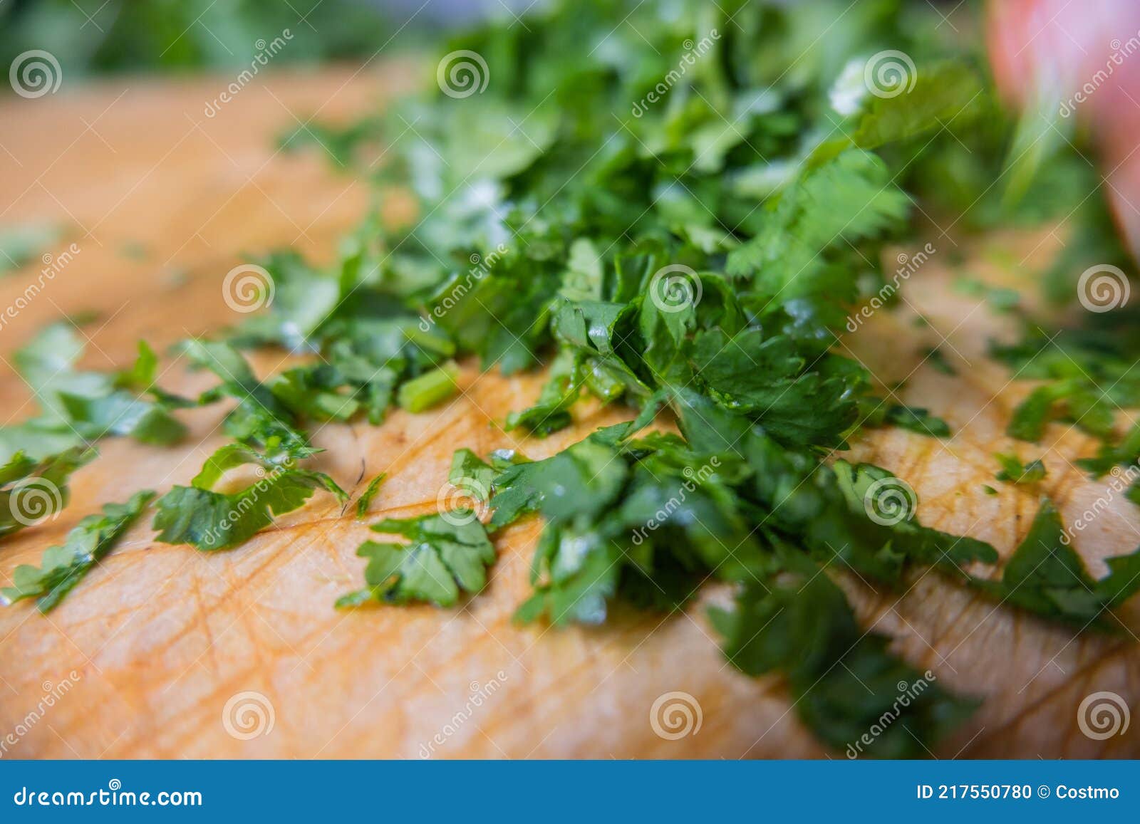 Green Coriander Leaves and Chopper on a Wooden Cutting Board Stock Image -  Image of bunch, chopping: 172190589