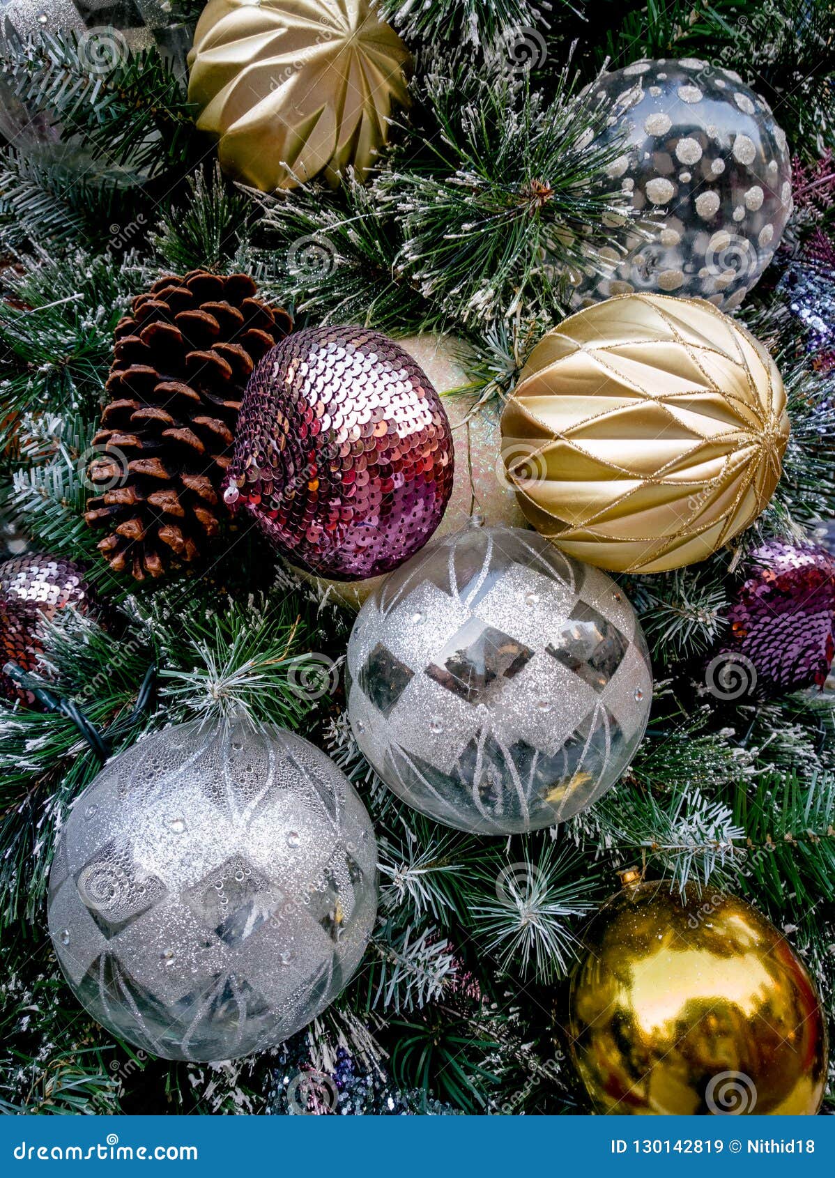 Close Up De Uma árvore De Natal Decorada Imagem de Stock - Imagem de conceito, felicidade: 130142819 Close Up De Uma árvore De Natal Decorada Imagem de Stock - Imagem de conceito, felicidade: 130142819