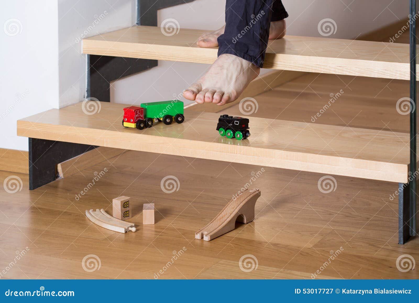 Closeup Dos Brinquedos Em Escadas Imagem de Stock Imagem de tolo