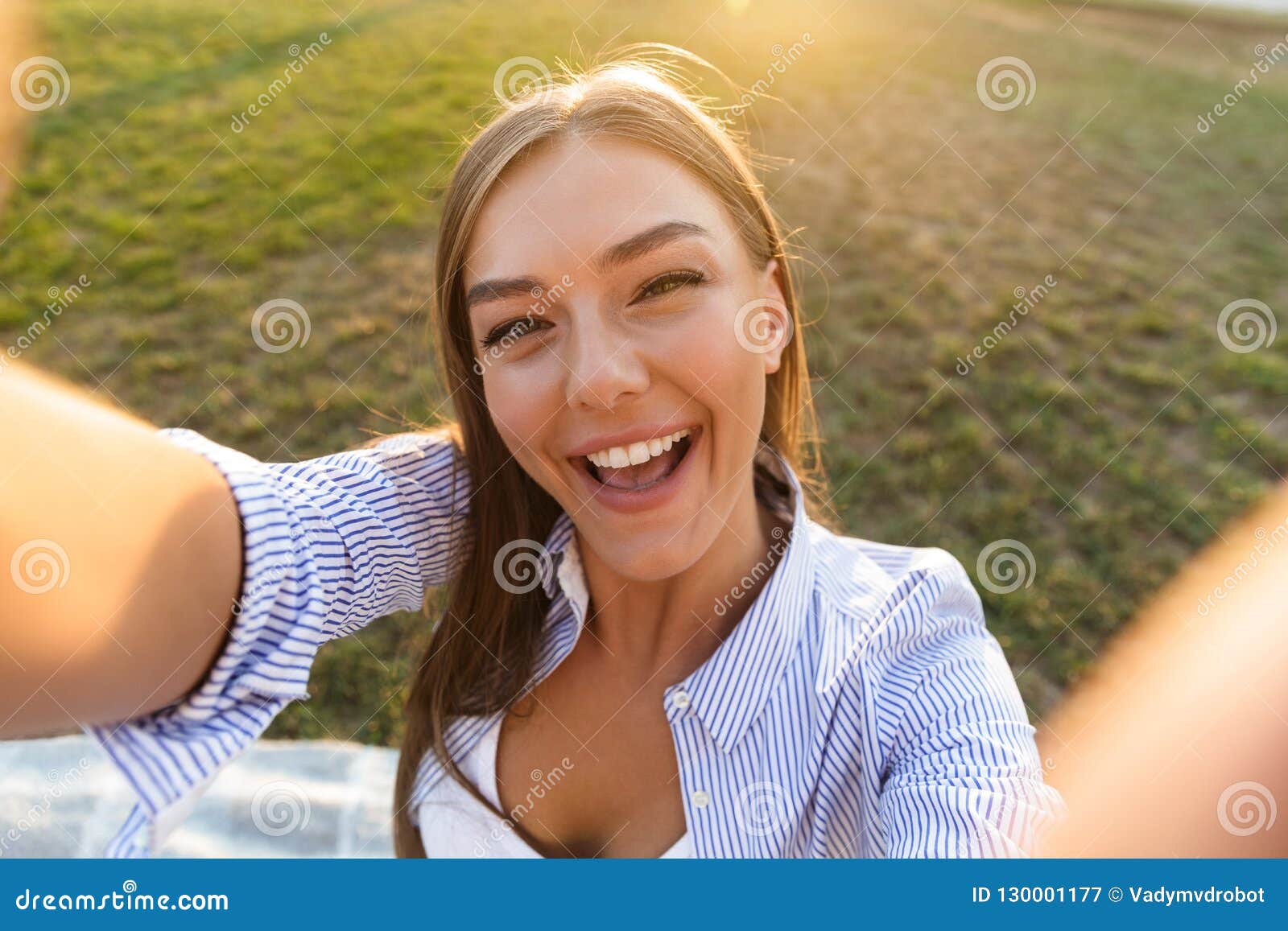 Close Up Of An Excited Young Woman Taking A Selfie Stock Image Image Of Cheerful Girl 130001177
