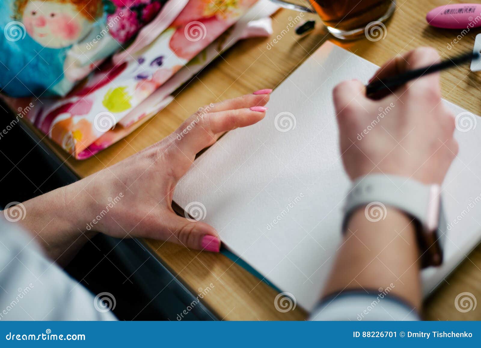 Close-up of Female Hands Making Notes in the Notepad at Office Stock ...