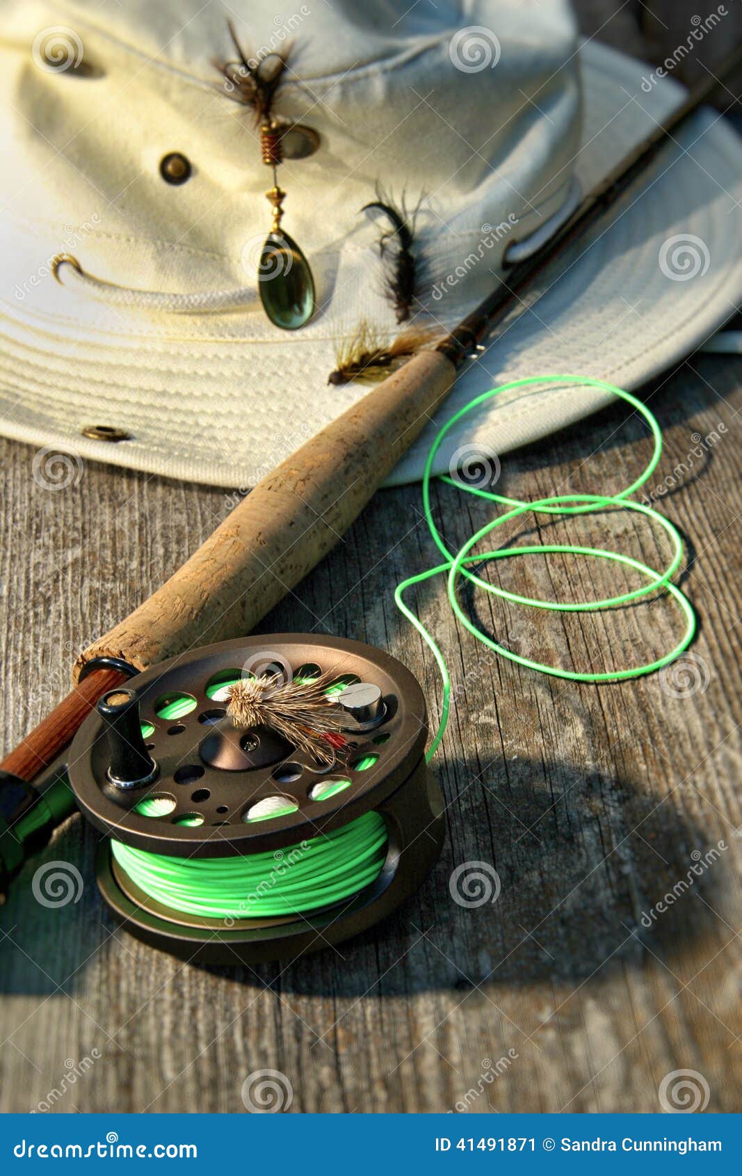 1,571 Vintage Fishing Rod Reel Stock Photos - Free & Royalty-Free Stock  Photos from Dreamstime