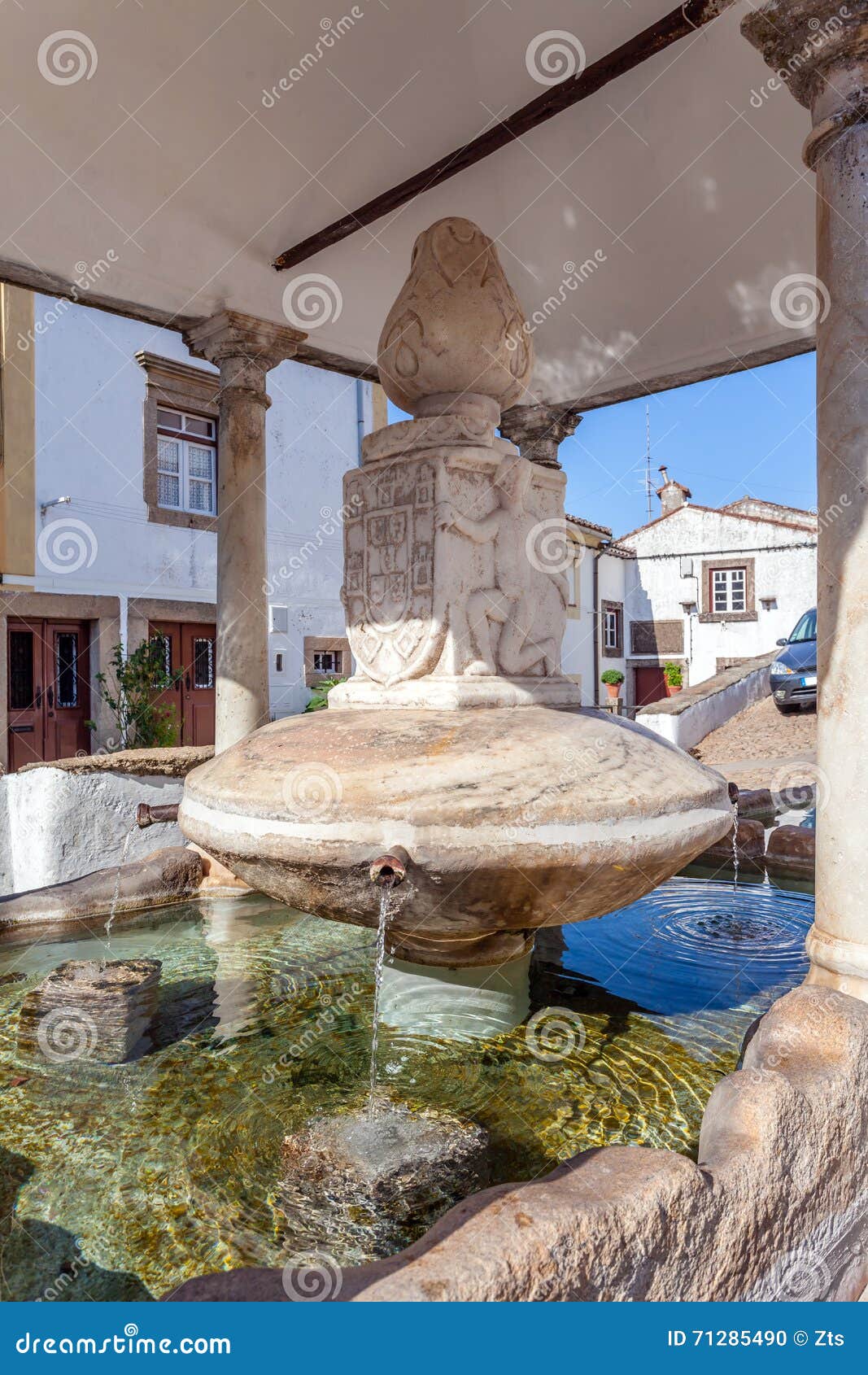 close up of fonte da vila (towns fountain) in the jewish quarter of castelo de vide