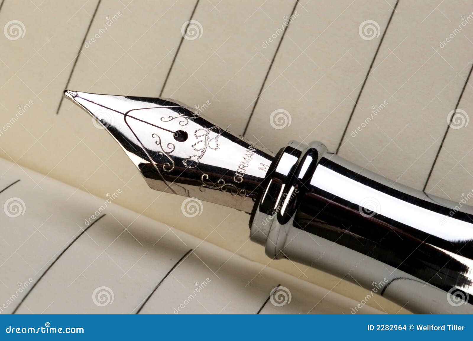 Close Up of a Fountain Pen stock photo. Image of journal 2282964