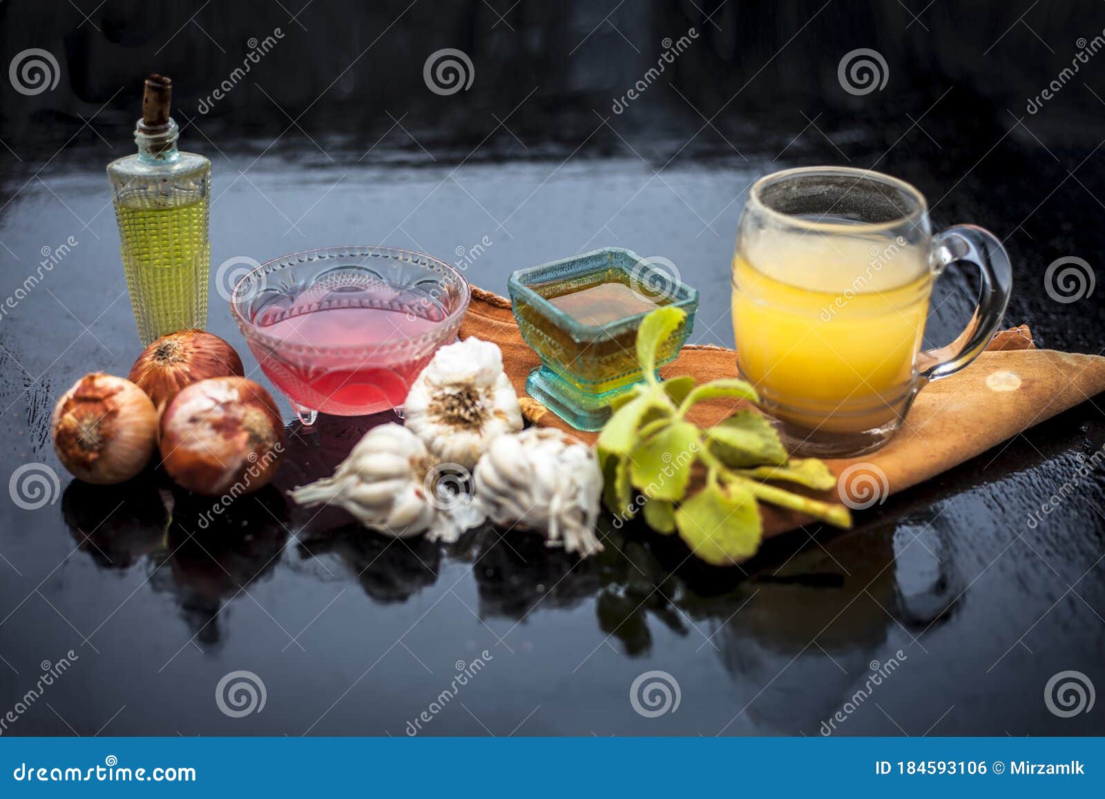 Close Up of Hair Treatment or Remedy To Increase Hair Growth Instantly  Consisting of Onion Juice, Garlic Juice and Olive Oil in a Stock Photo -  Image of health, medicine: 184593106