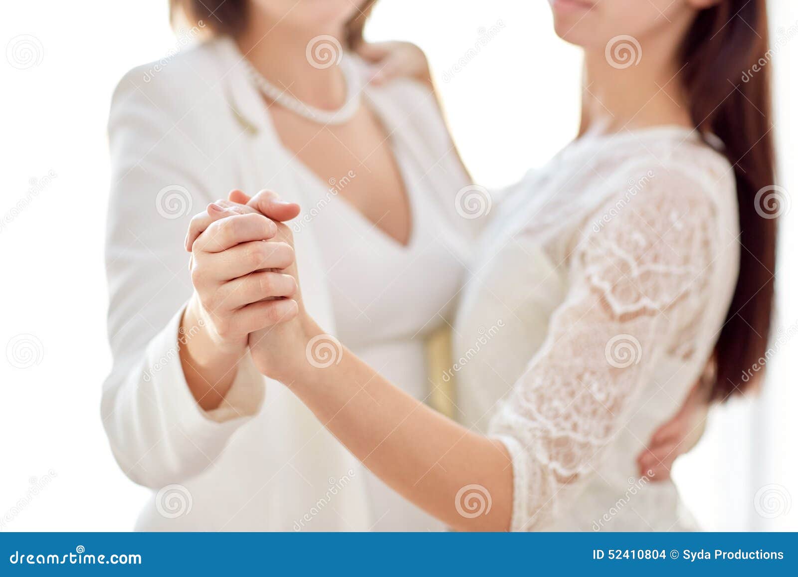 427 Married Women Lesbian Wedding Stock Photos pic