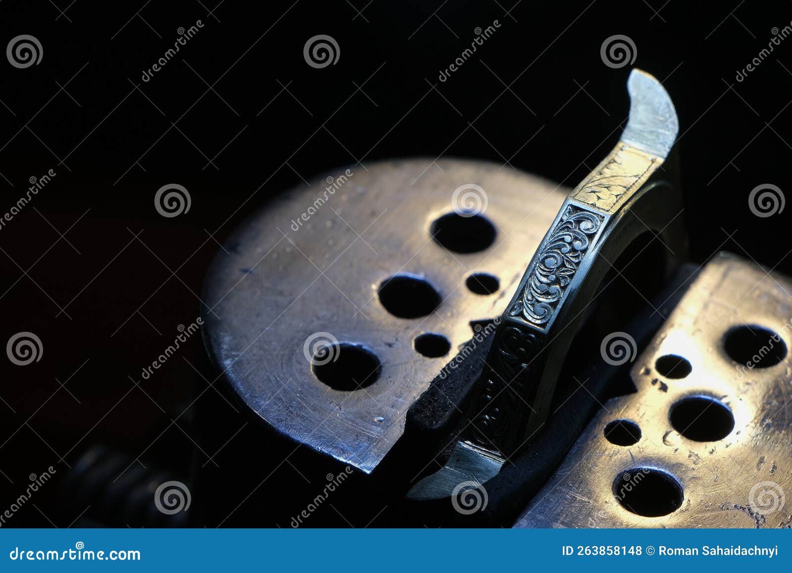 Close-up, Metal Engraving Tools, Watchmaker Engraver Work Desk, Selective  Focus Stock Photo - Image of tool, ancient: 263858148