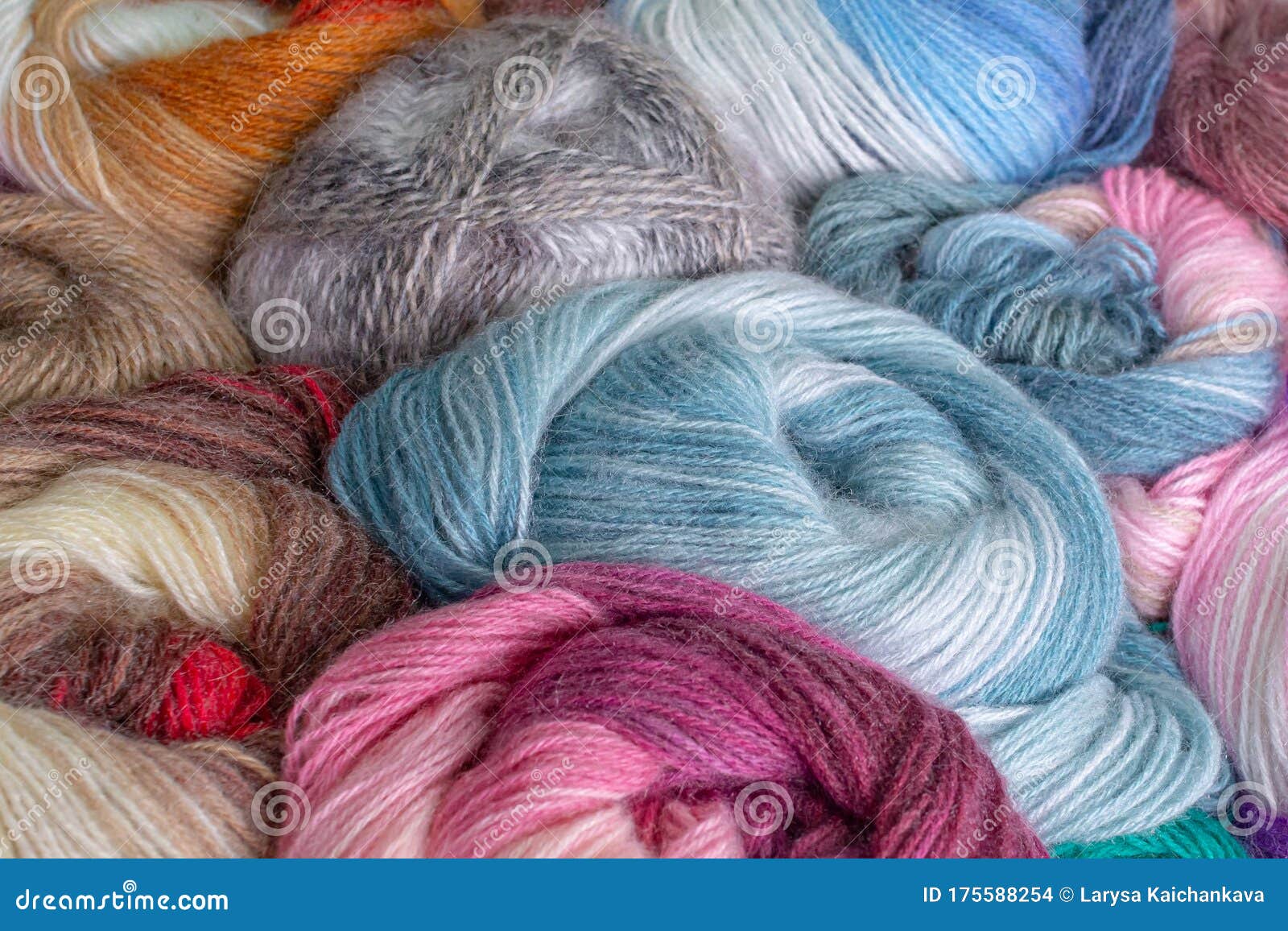 knitting yarn catalogs
