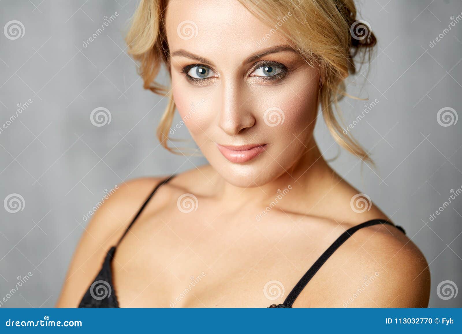 55,460 Middle Age Beautiful Smile Woman Stock Photos - Free