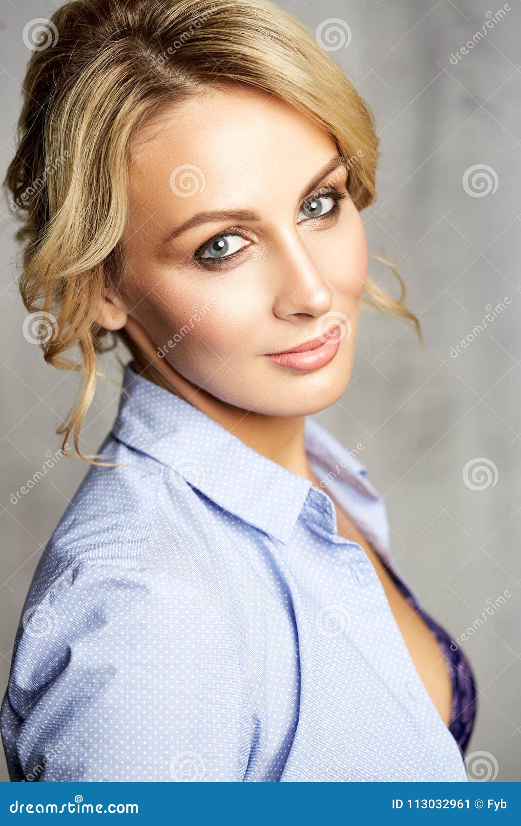 Close Up Portrait Of A Beautiful Middle Age Woman Stock Image Image