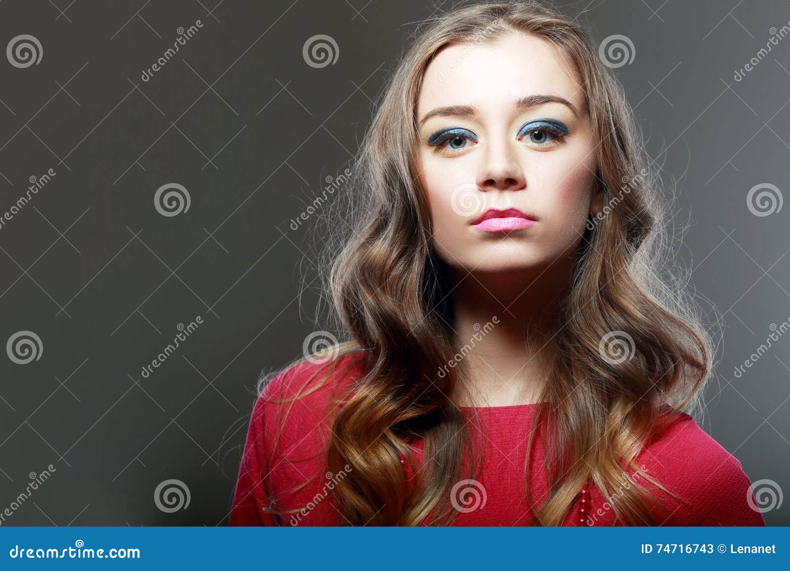 Close Up Portrait Of Beautiful Woman Stock Image Image Of Glamour