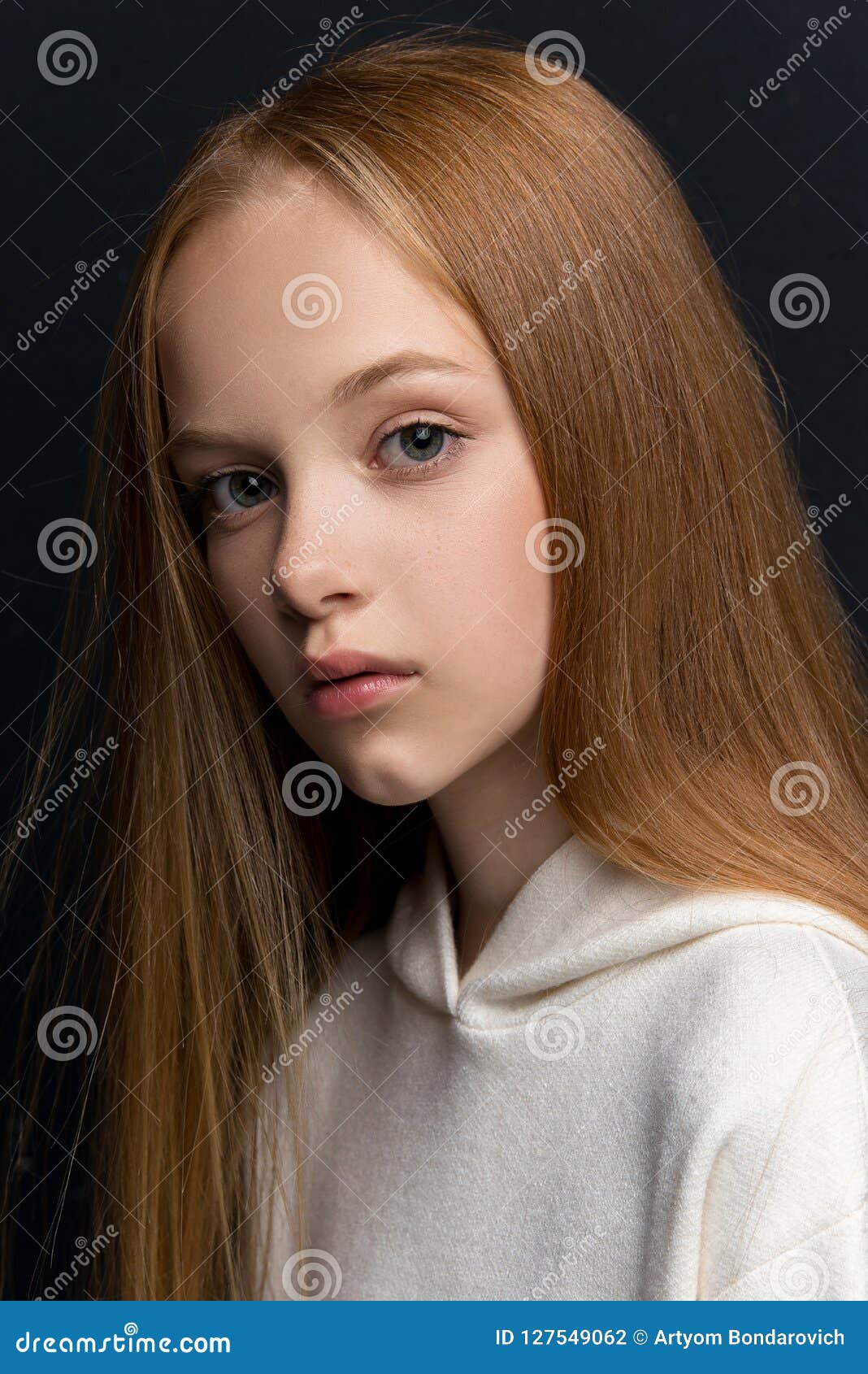 Beautiful Redhead Woman Portrait 21 - HisPotion