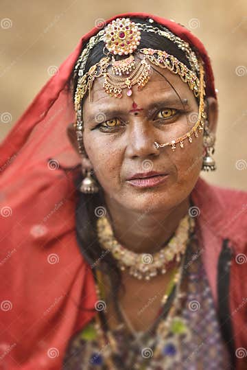 Close Up Portrait of a Bopa Gypsy Woman from Jaisalmer Editorial Stock