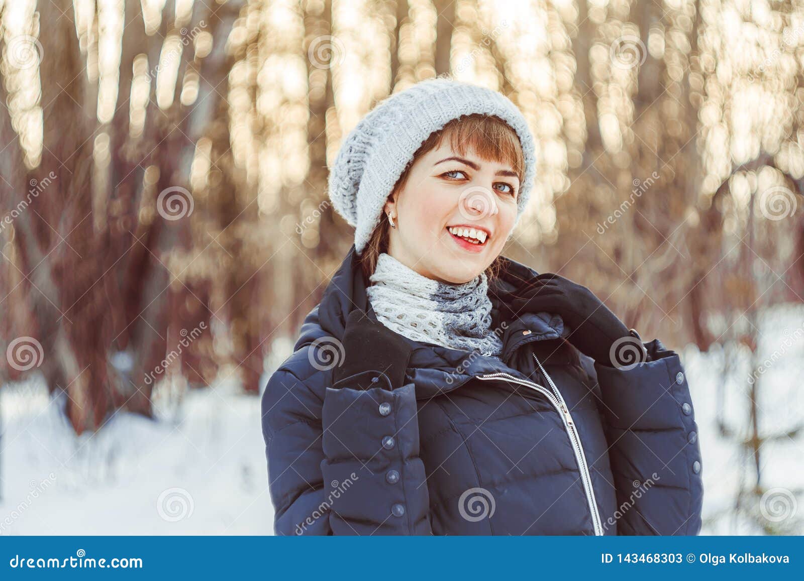 Girl Winter In The Forest Stock Image Image Of Hipster 143468303