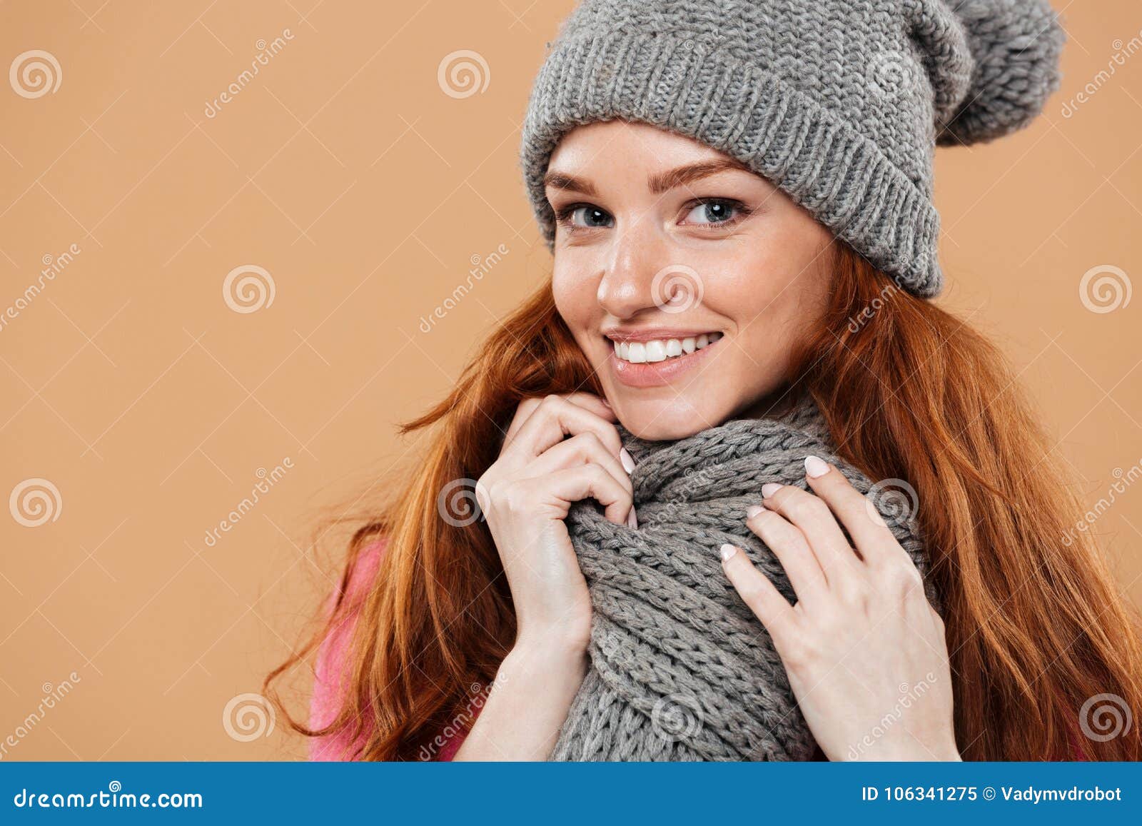 Close Up Portrait Of A Smiling Pretty Redhead Girl Stock Image Image 