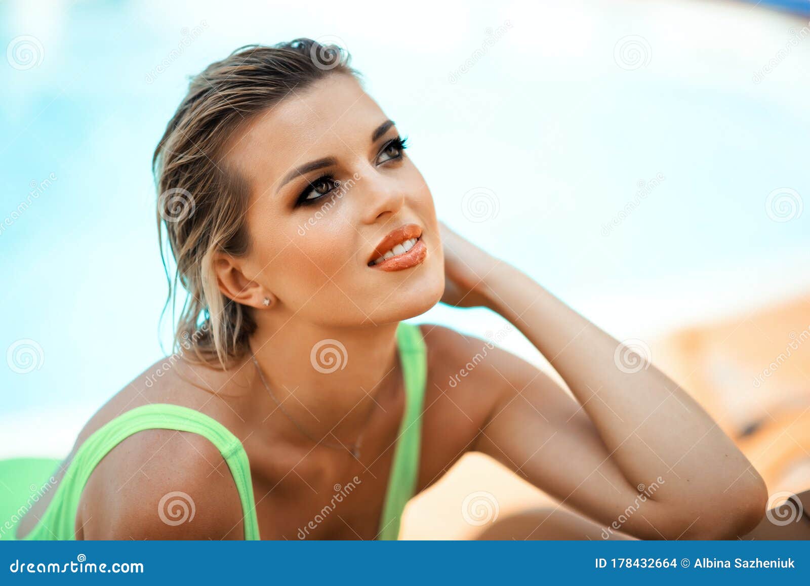 41,965 Young Sexy Green Woman Stock Photos - Free & Royalty-Free Stock  Photos from Dreamstime