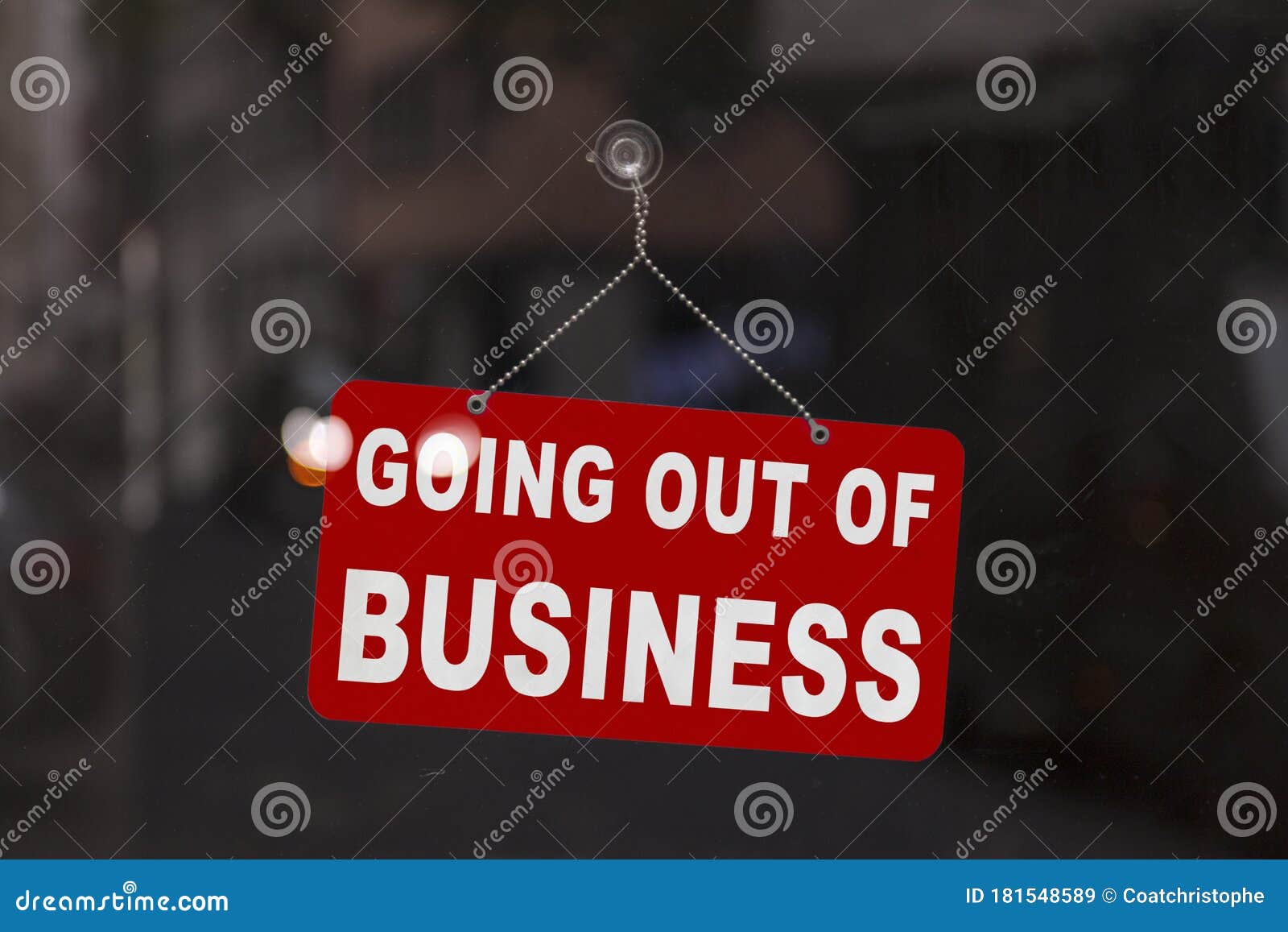 going out of business - closed sign