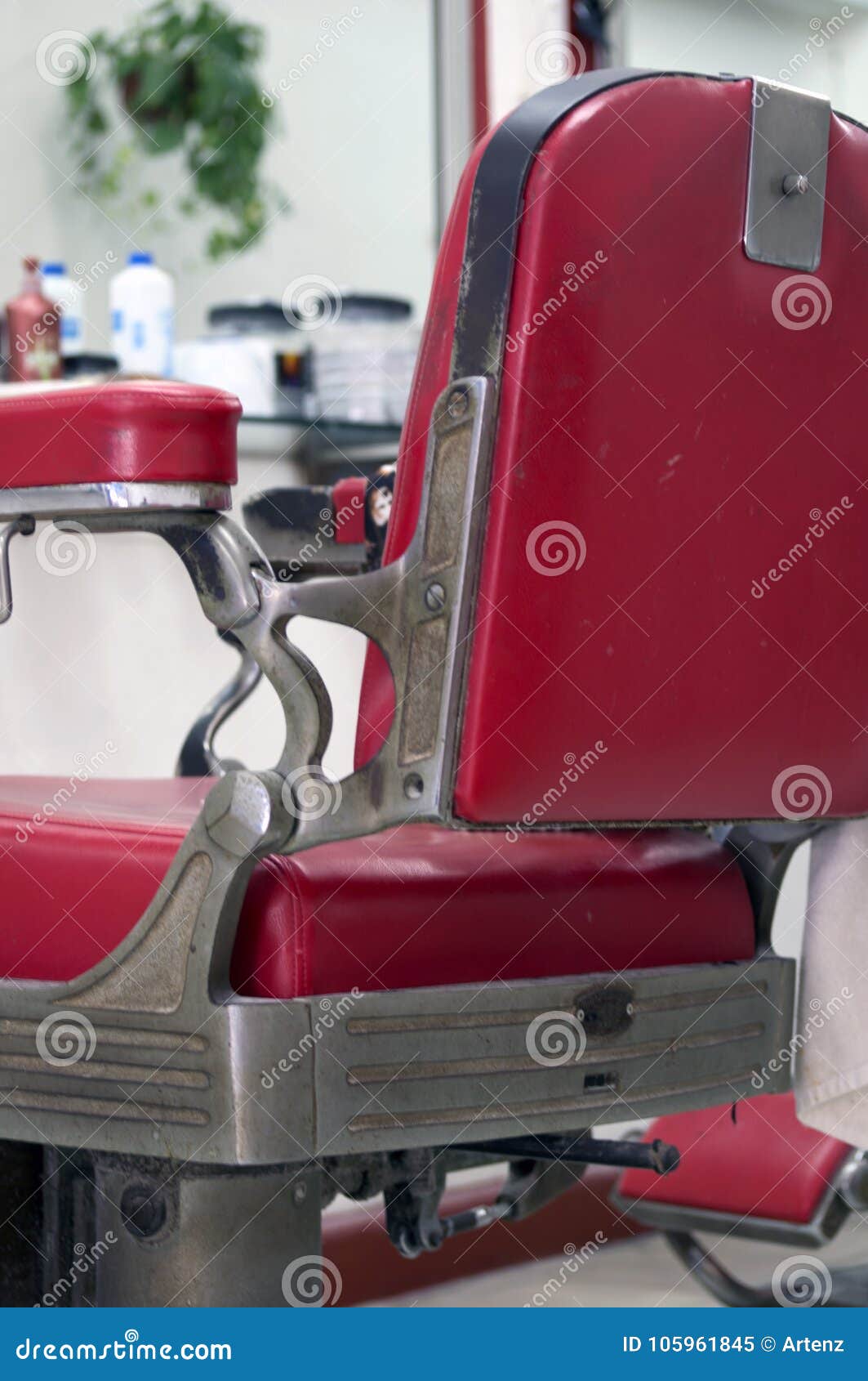 Retro Red Barbar S Chair Barber Shop Stock Image Image Of