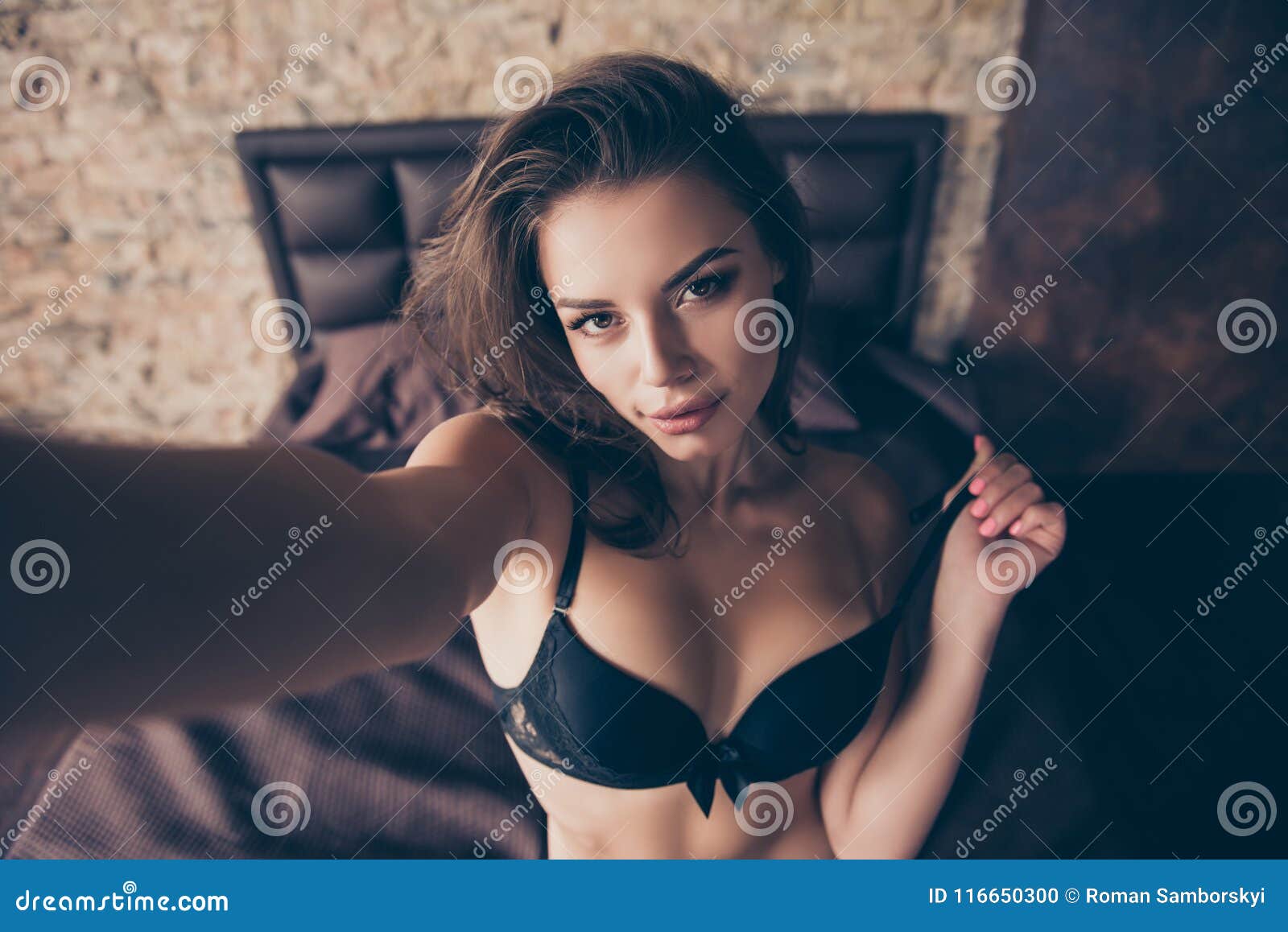 naughty women selfie sex photo