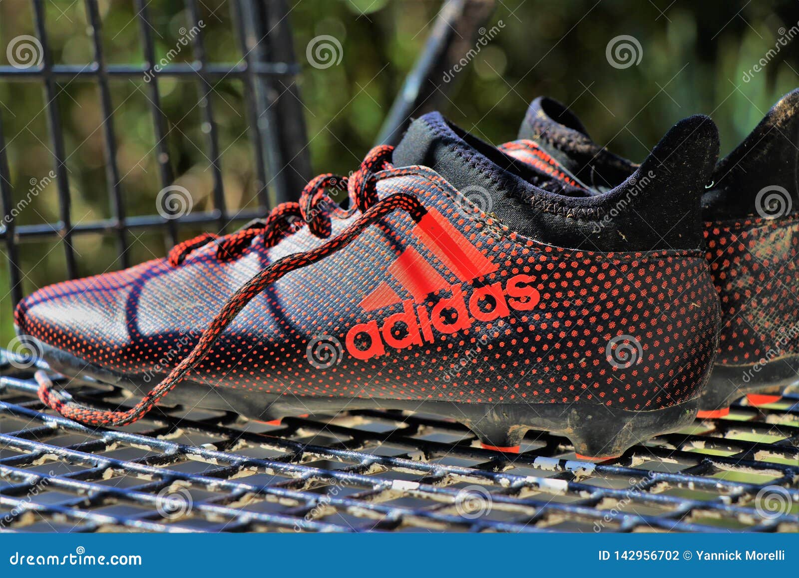 adidas x 13.3