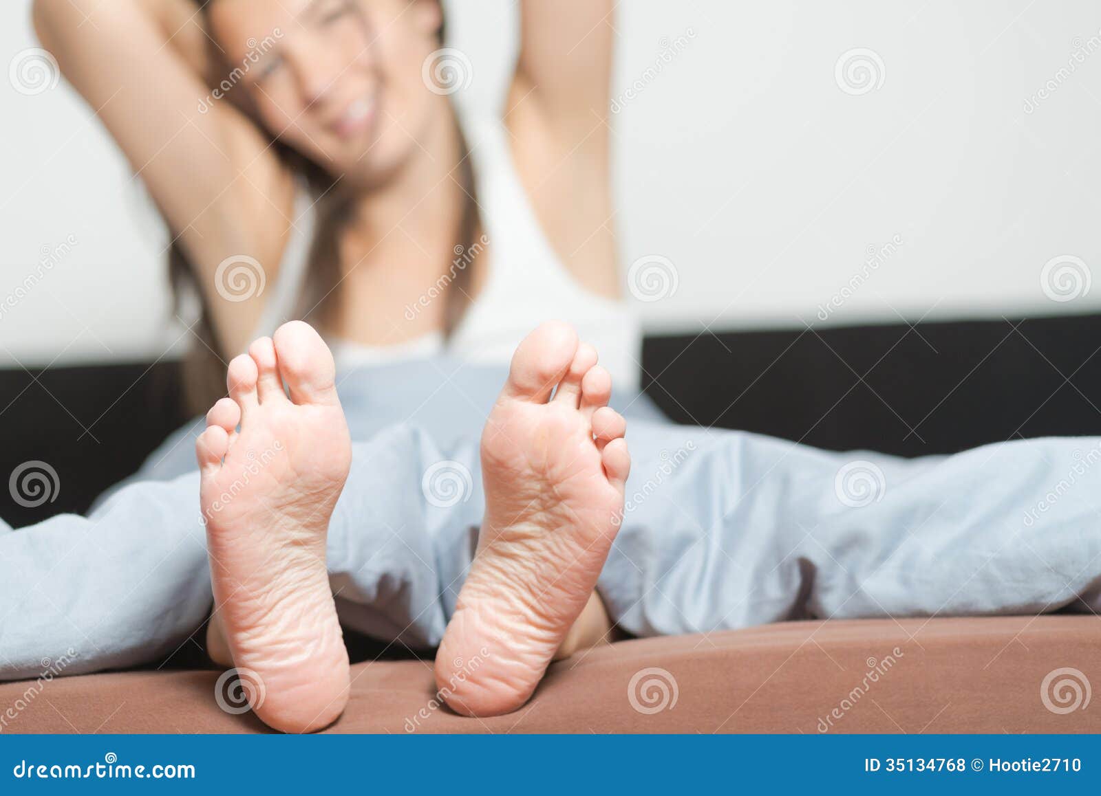 139,421 Female Feet Stock Photos - Free & Royalty-Free Stock Photos from  Dreamstime