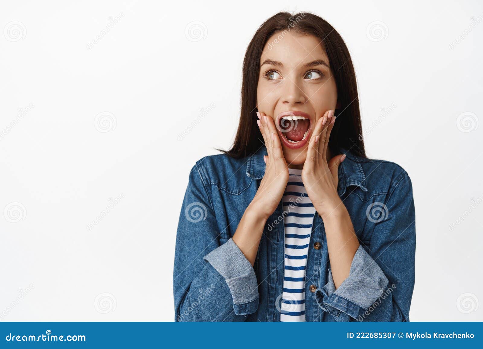 Close Up Of Surprised And Thrilled Girl Scream From Amazement Drop Jaw And Hold Hands Near