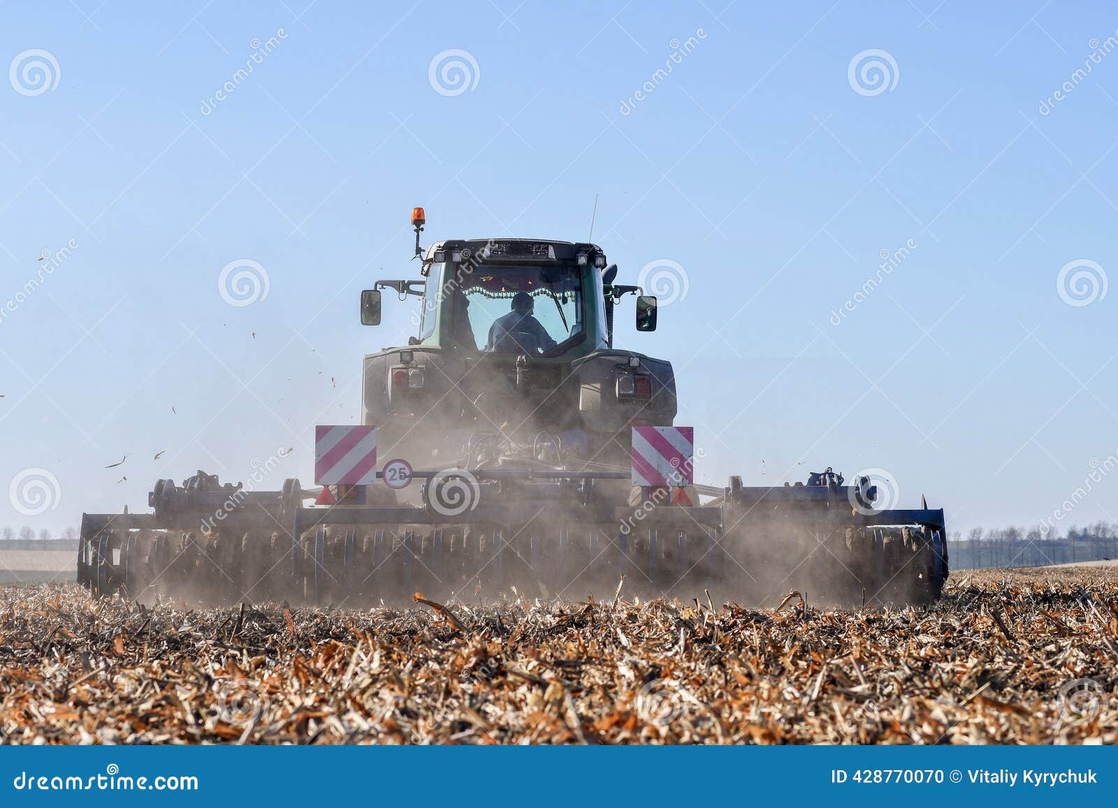 Small Bulldozer Moving Rock Soil New Stock Photo 118030789 | Shutterstock, image size:1600x1157