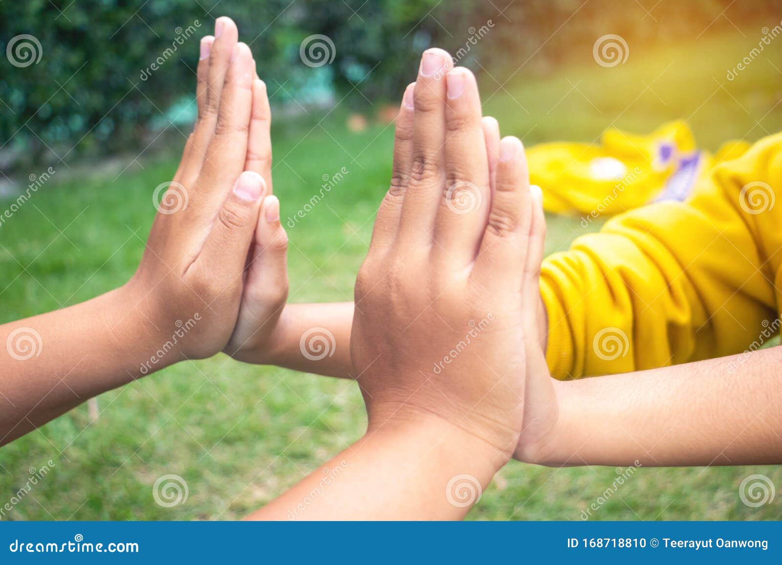 closed hands kids closed hands kids
