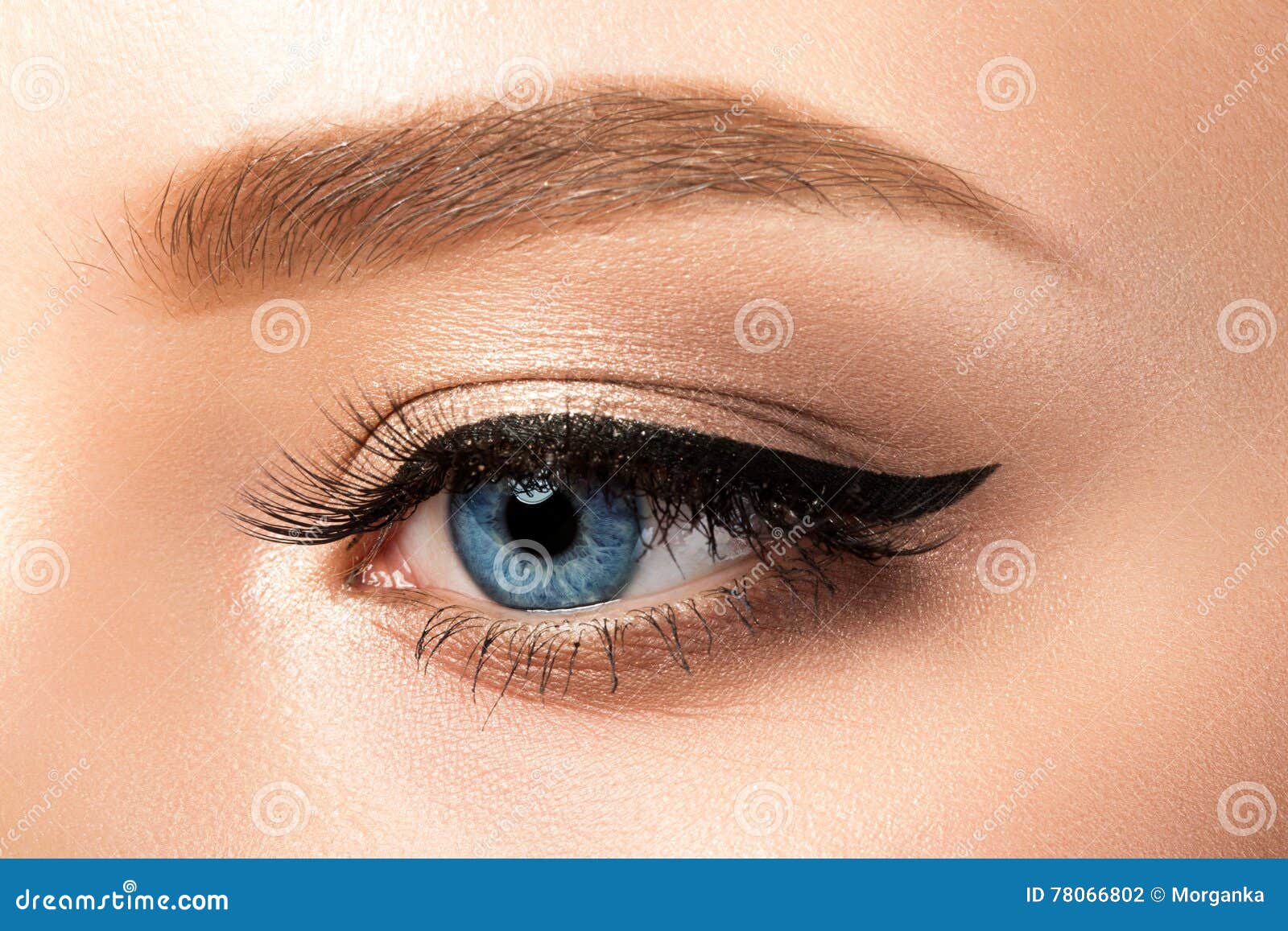 Close Up View of Blue Woman Eye with Beautiful Makeup Stock Photo ...