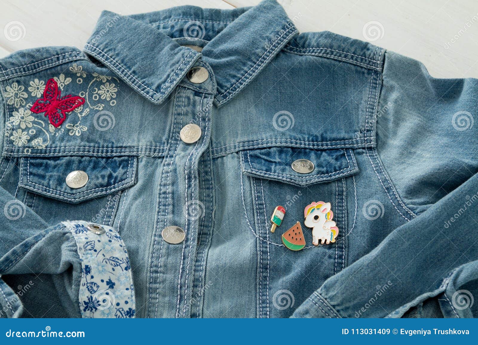Amazon.com: Cherry Print Women's Oversized Denim Jacket - Digital Art  Ladies Denim Jacket - Graphic Denim Jacket - Dark Washed, S : Clothing,  Shoes & Jewelry