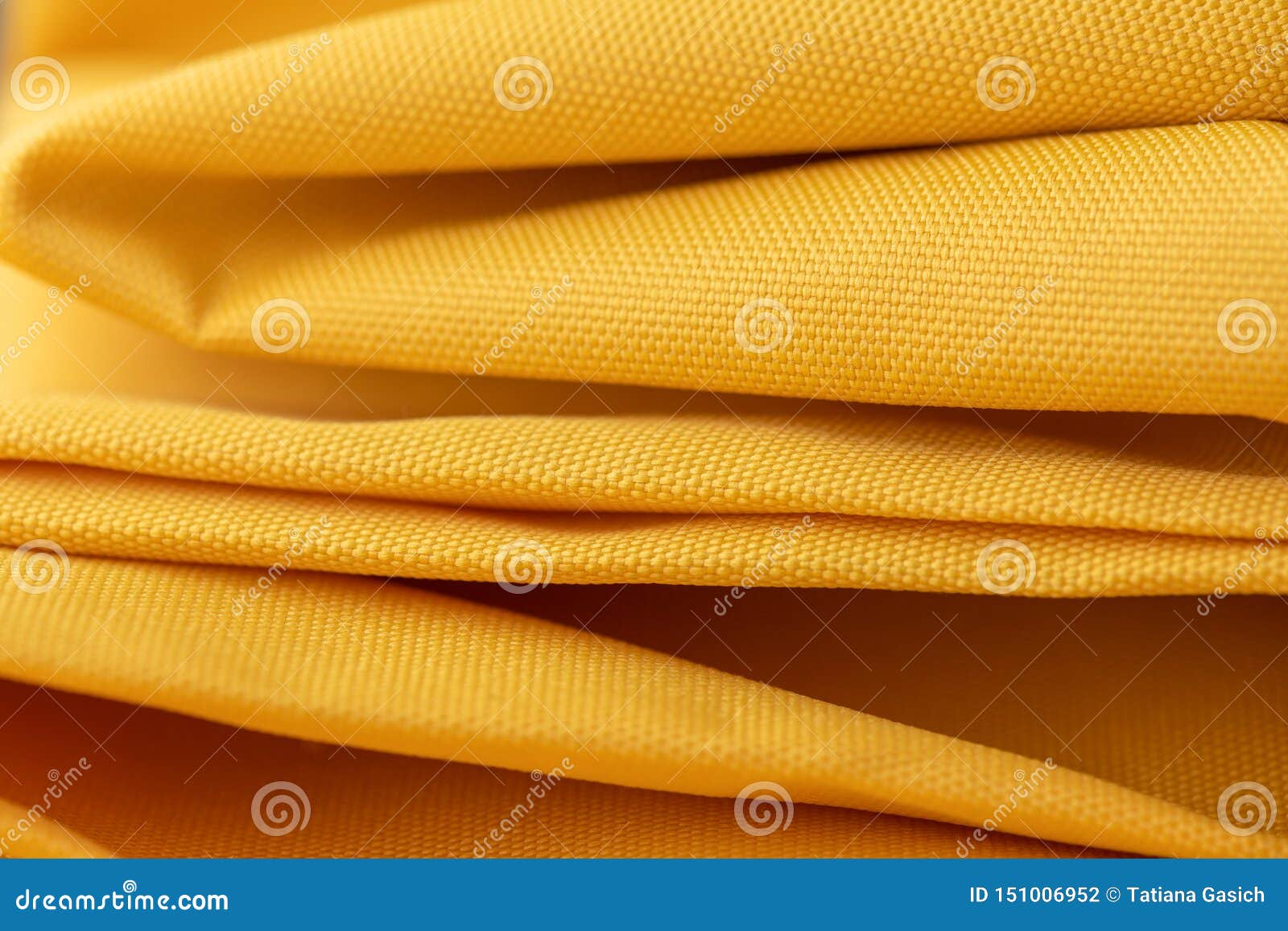 close-up waterproof and water repellent fabric.