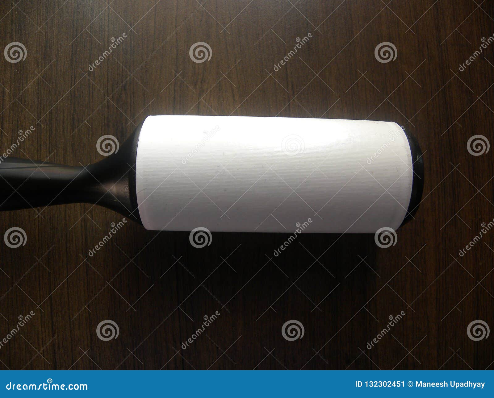 wooden lint roller