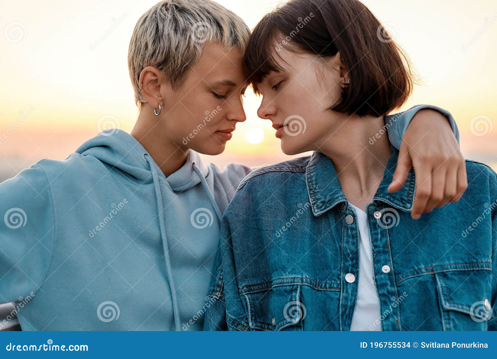 Sensual Lesbian Kisses