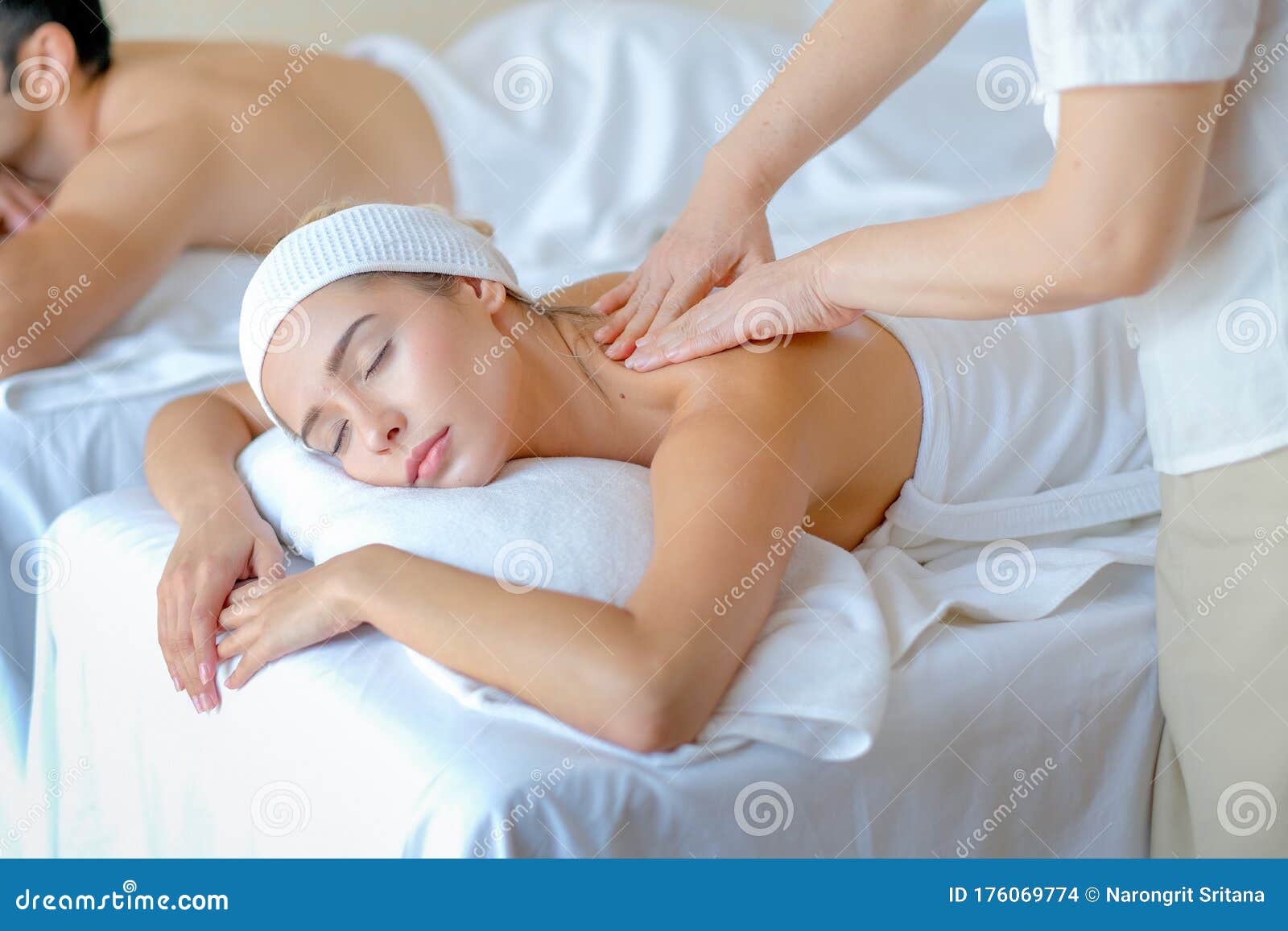 Woman body masaj