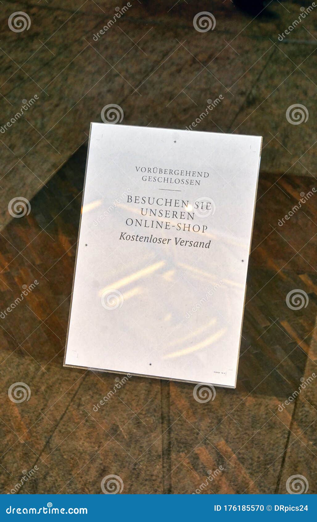 Closed Sign in German Script. Visit Our Online Shop Stock Photo Image of advertisement, frame