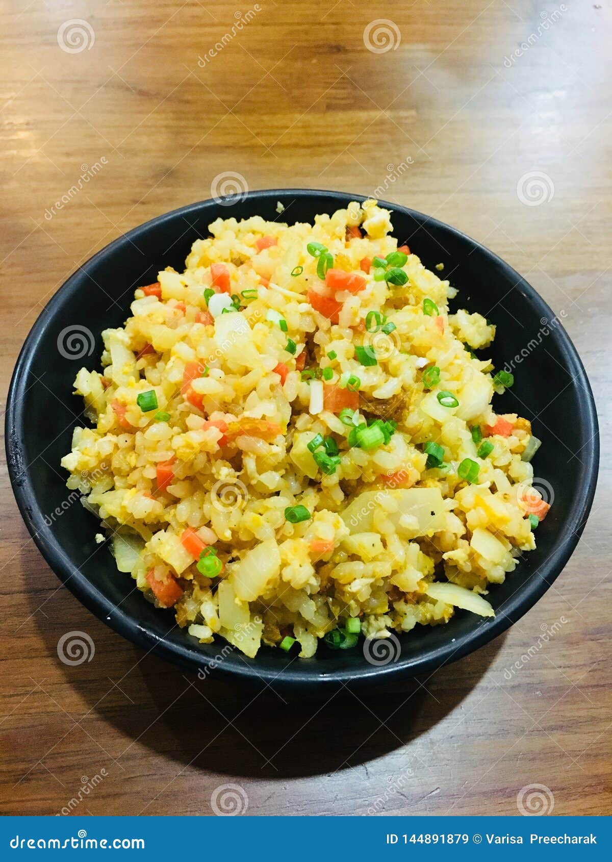 Fried Rice With Garlic In Japanese Style Stock Image - Image of garlic