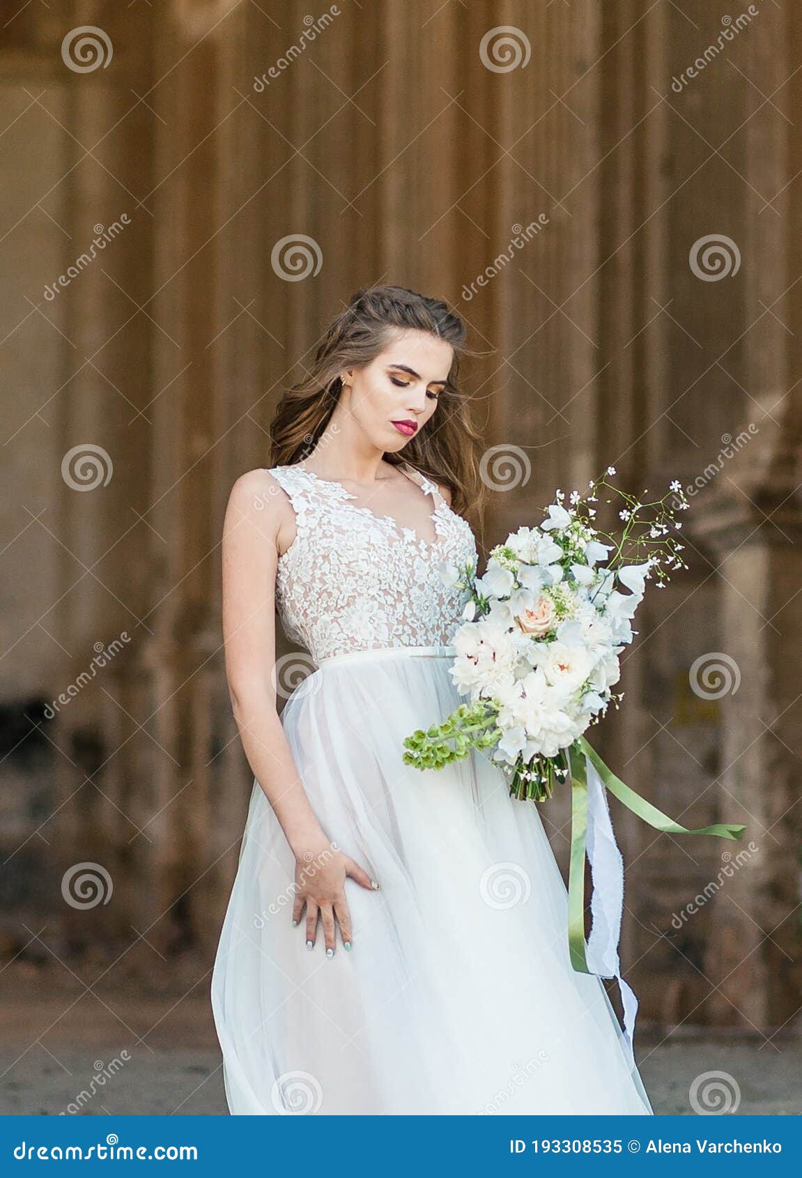 Closeup Beautiful Bride Portrait Wedding Makeup, Wedding Hairstyle, Wedding Dress Stock Image - Image of fiancee, girl: 193308535 Closeup Beautiful Bride Portrait Wedding Makeup, Wedding Hairstyle, Wedding Dress Stock Image - Image of fiancee, girl: 193308535